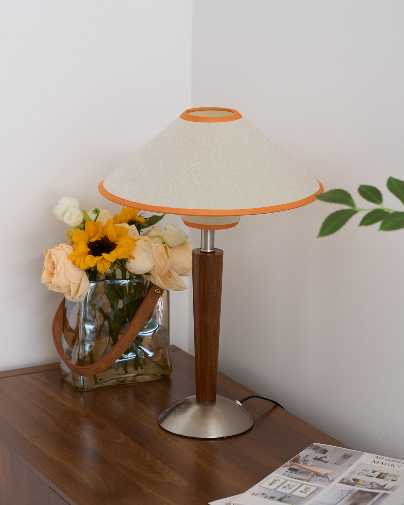 Talonwood Table Lamp - Blowlighting