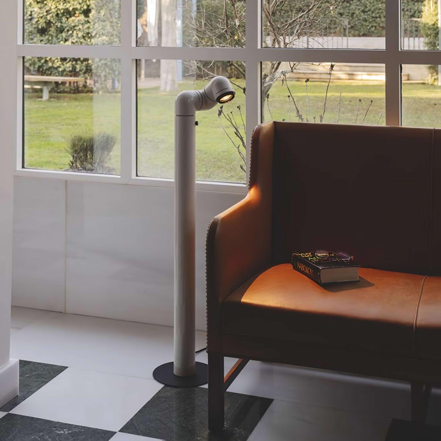 Zalvarin Aluminum Floor Lamp - Blowlighting