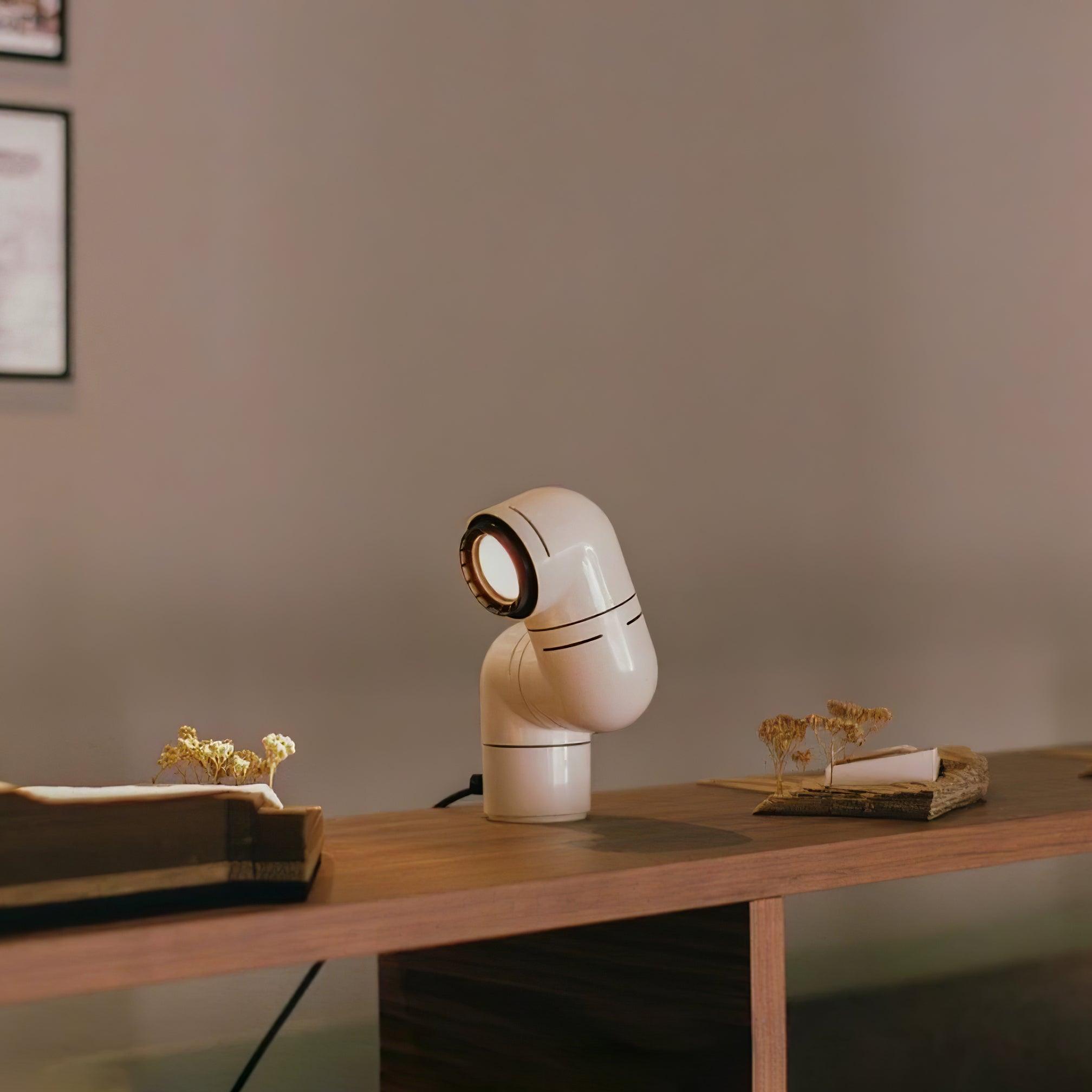 Tatu Table Lamp - Blowlighting