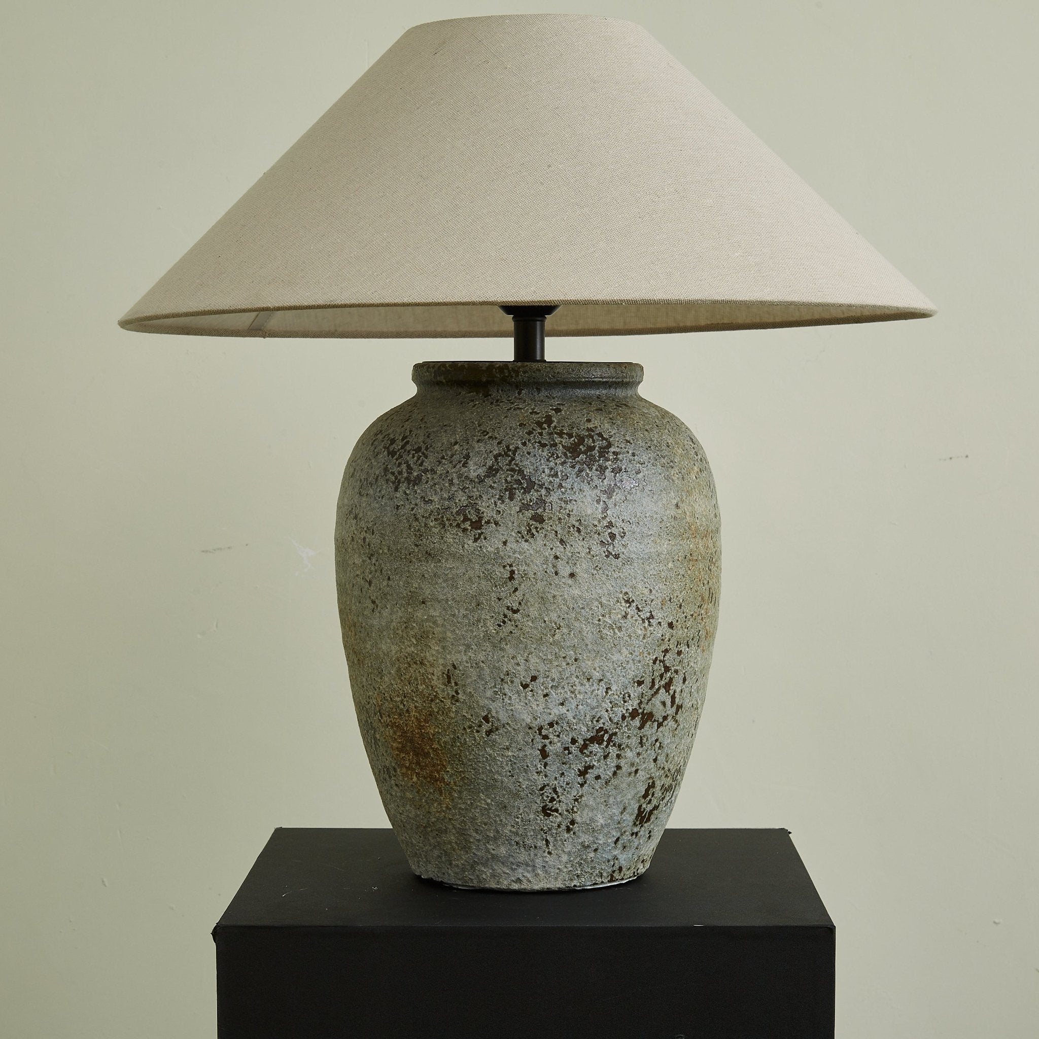 Tavira Aged Stone Table Lamp - Blowlighting