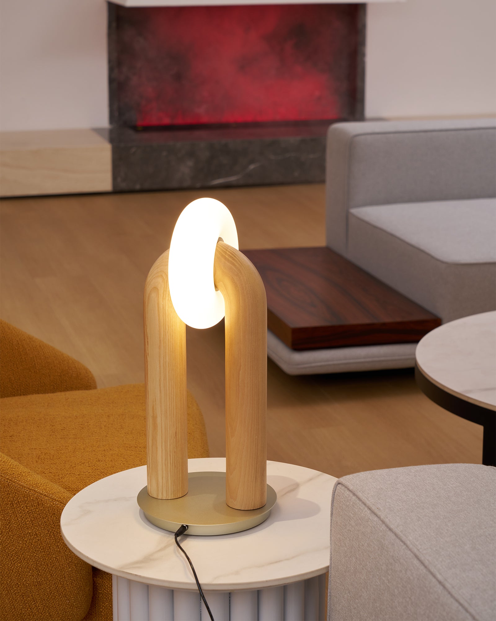 Arcadia Table Lamp - Blowlighting
