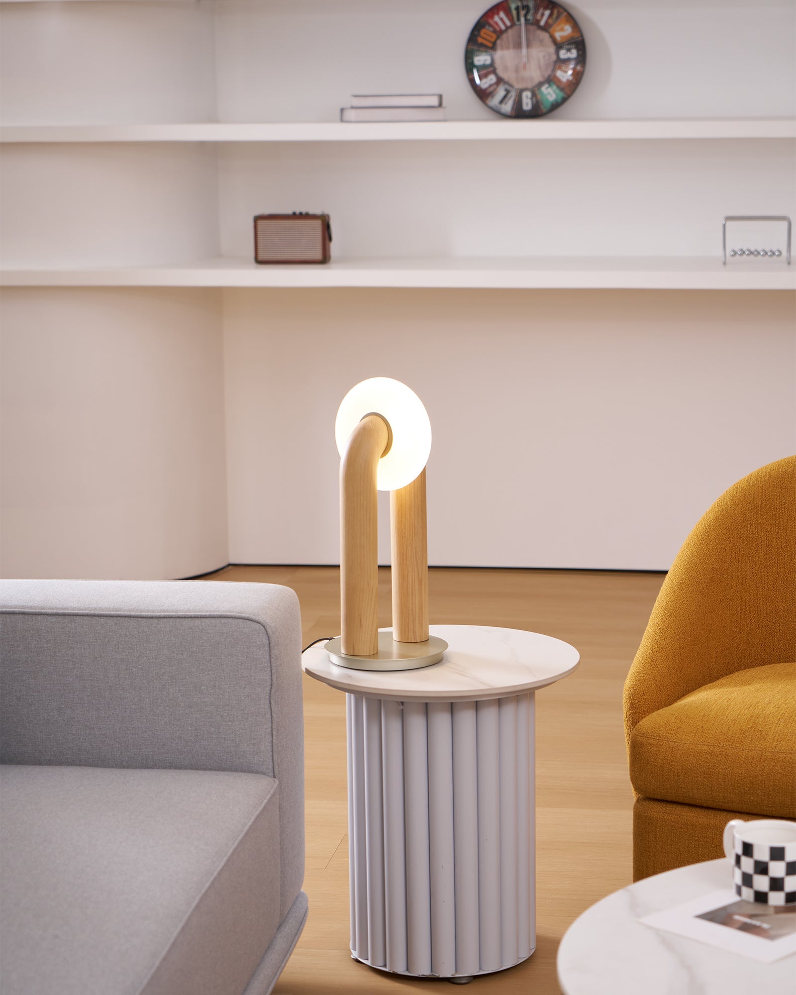 Arcadia Table Lamp - Blowlighting