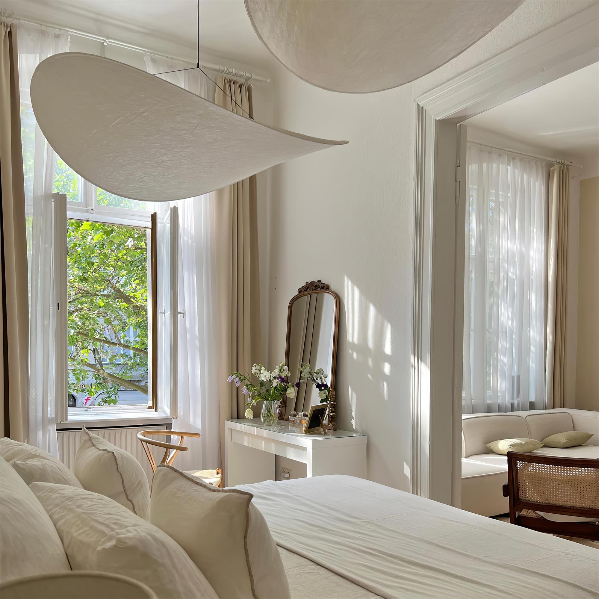 Tense Pendant Light - Blowlighting