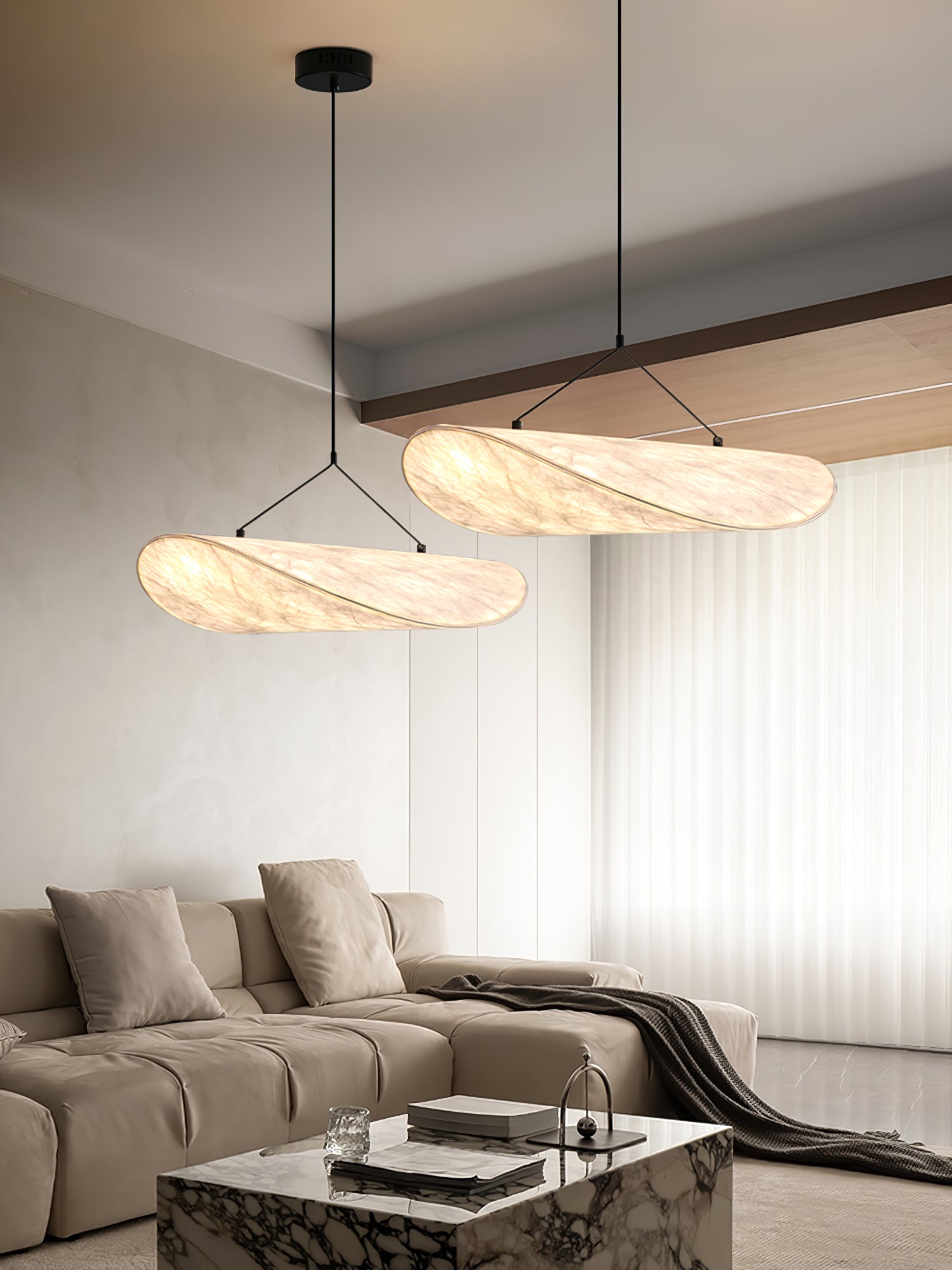 Tense Pendant Light - Blowlighting