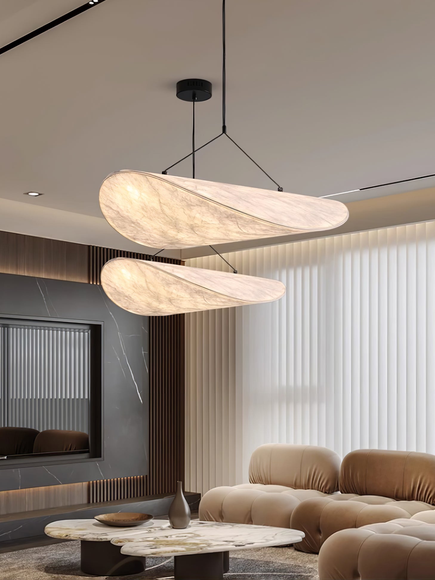 Tense Pendant Light - Blowlighting