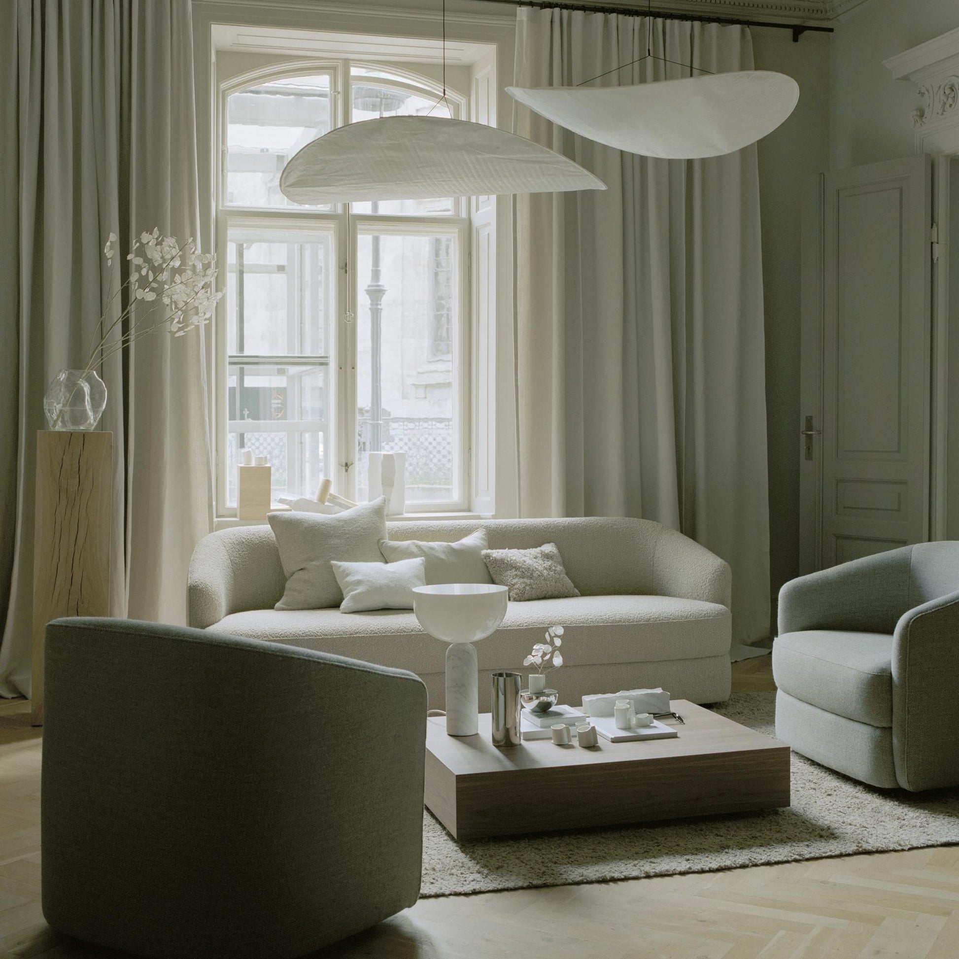 Tense Tyvek Pendant Lamp - Blowlighting