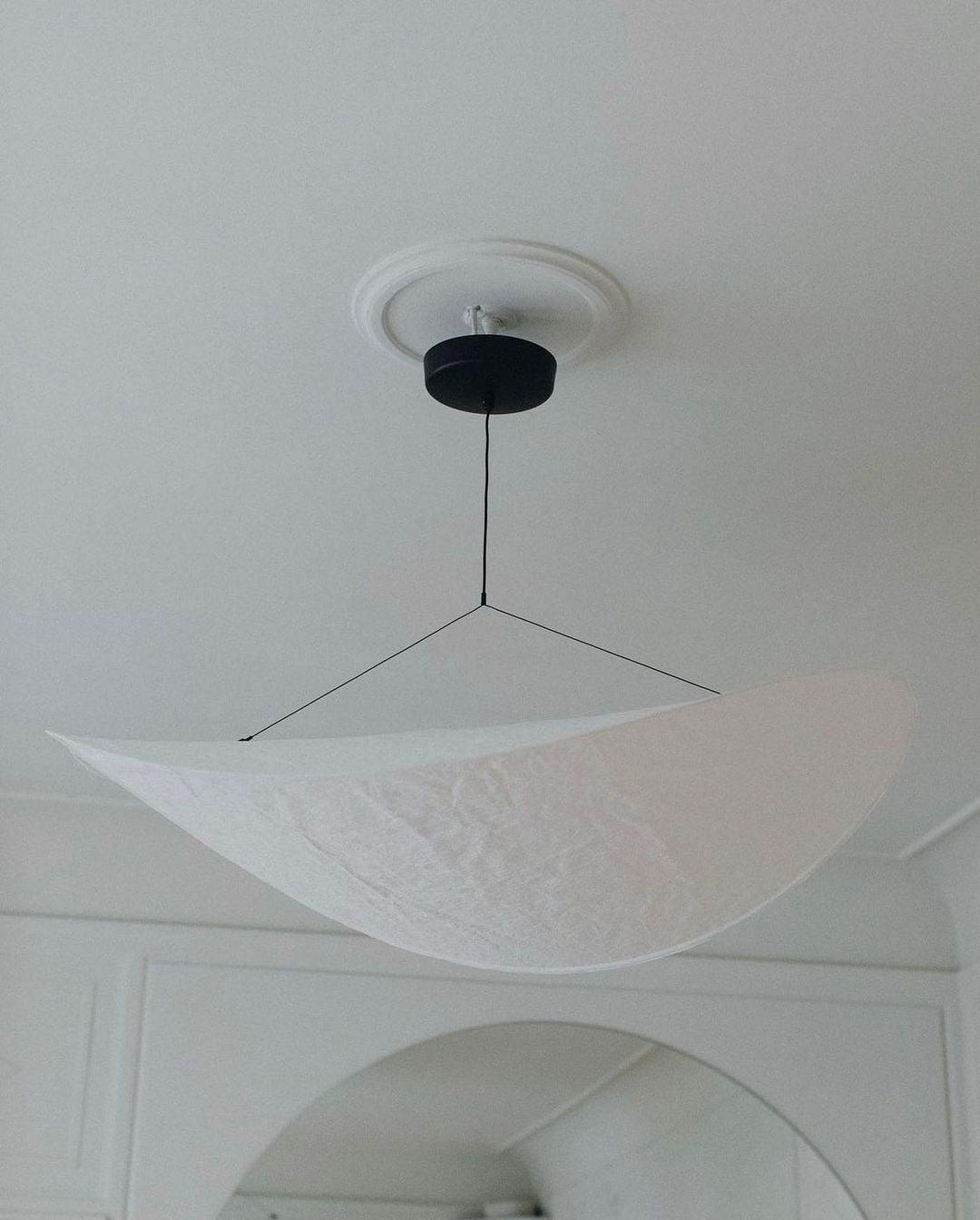 Tense Pendant Light - Blowlighting