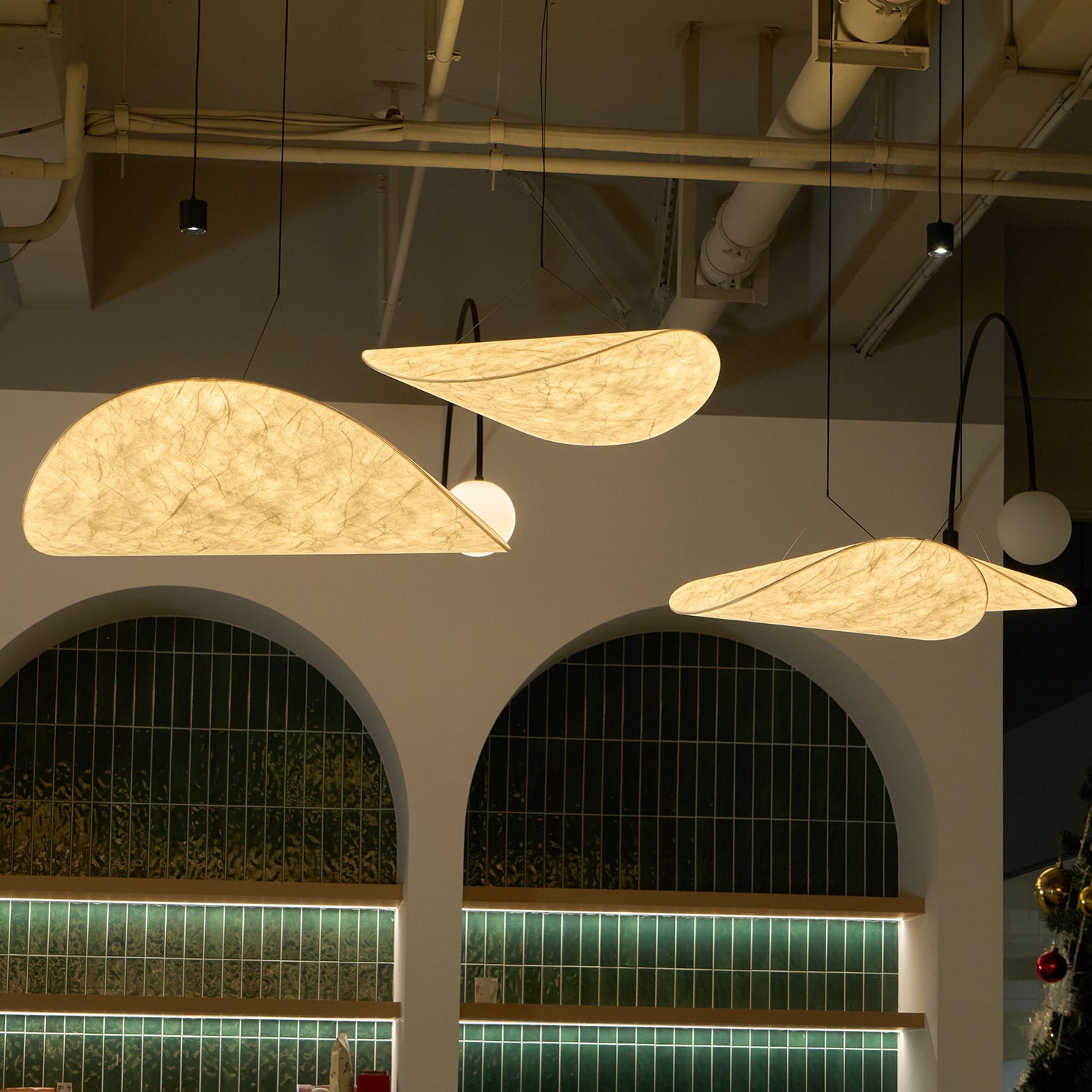 Tense Pendant Light - Blowlighting