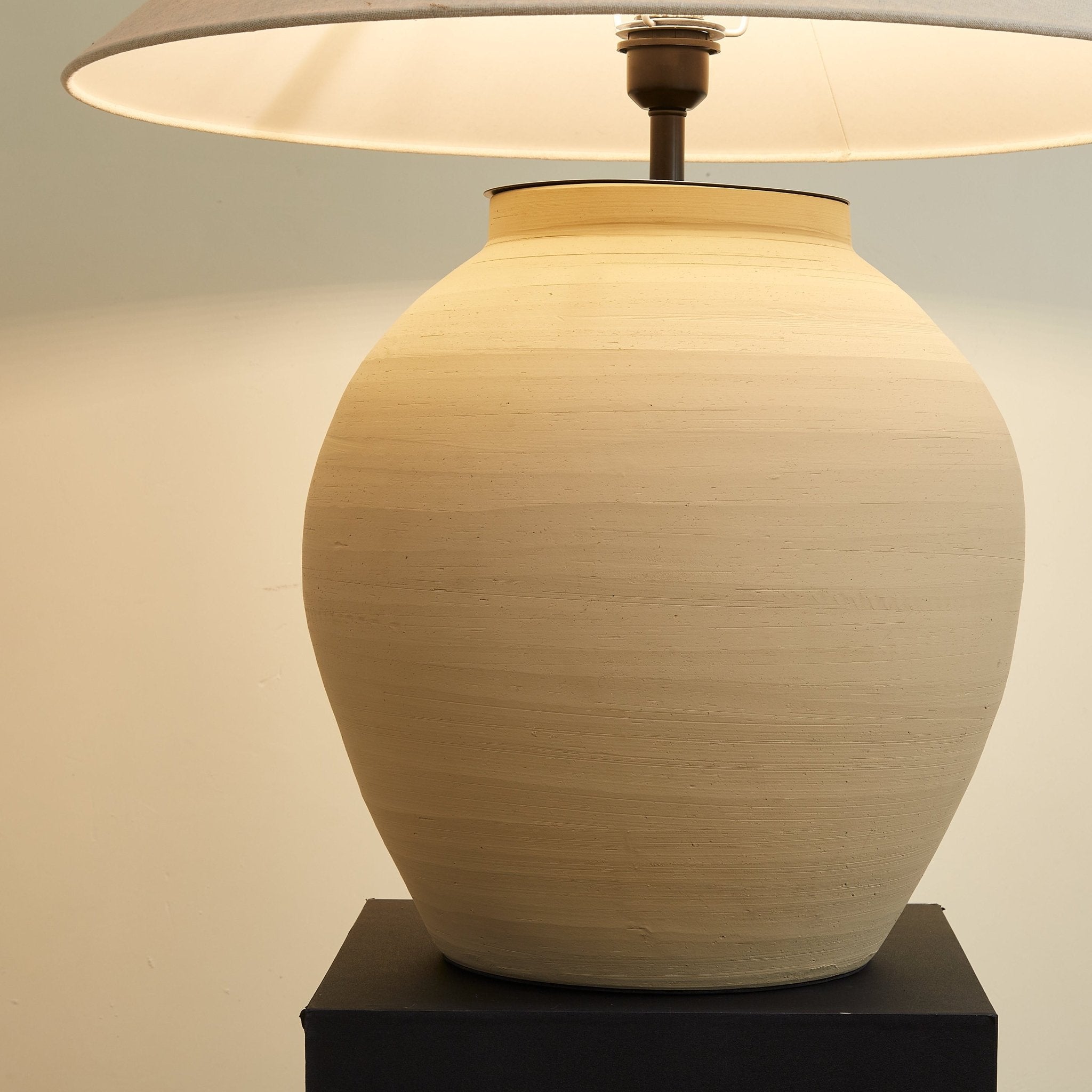 Tera Table Lamp - Blowlighting