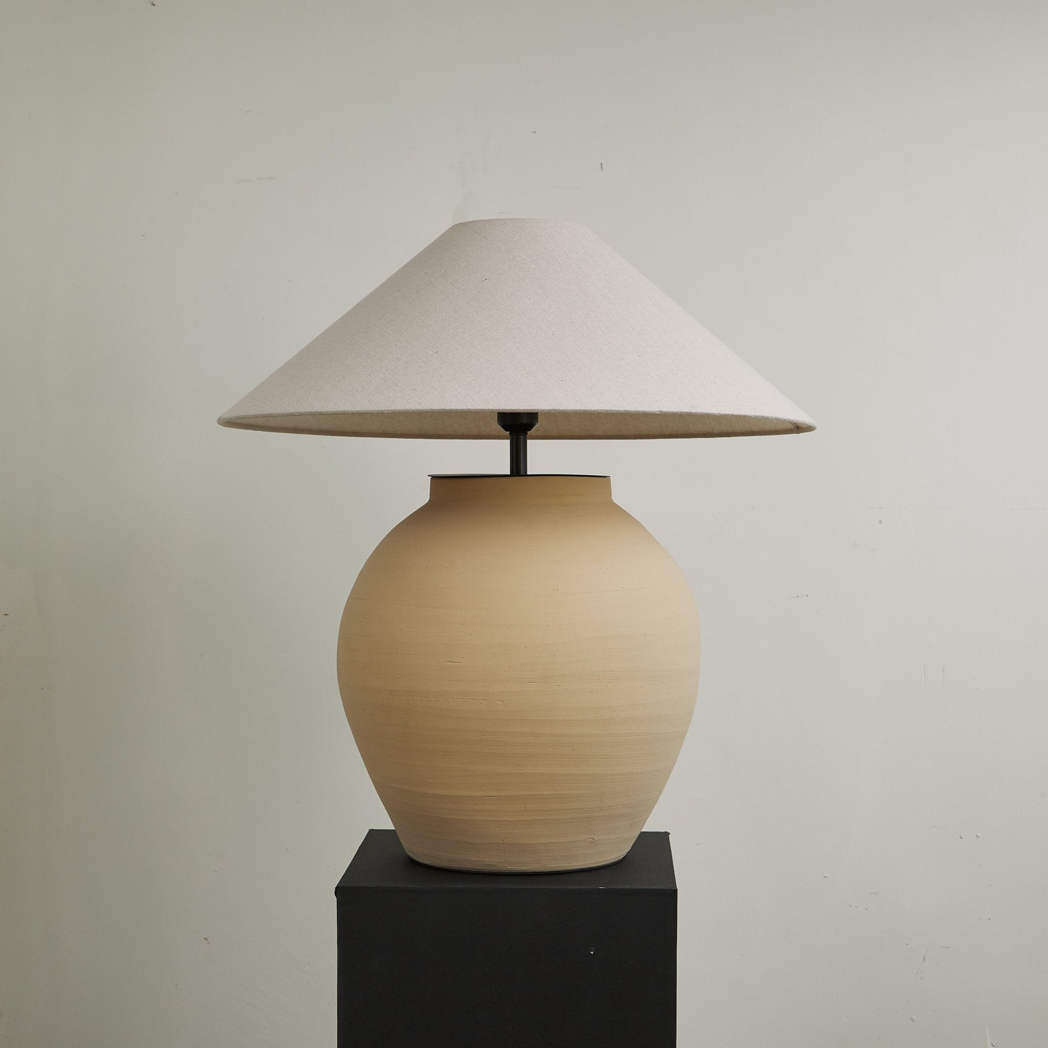 Tera Table Lamp - Blowlighting