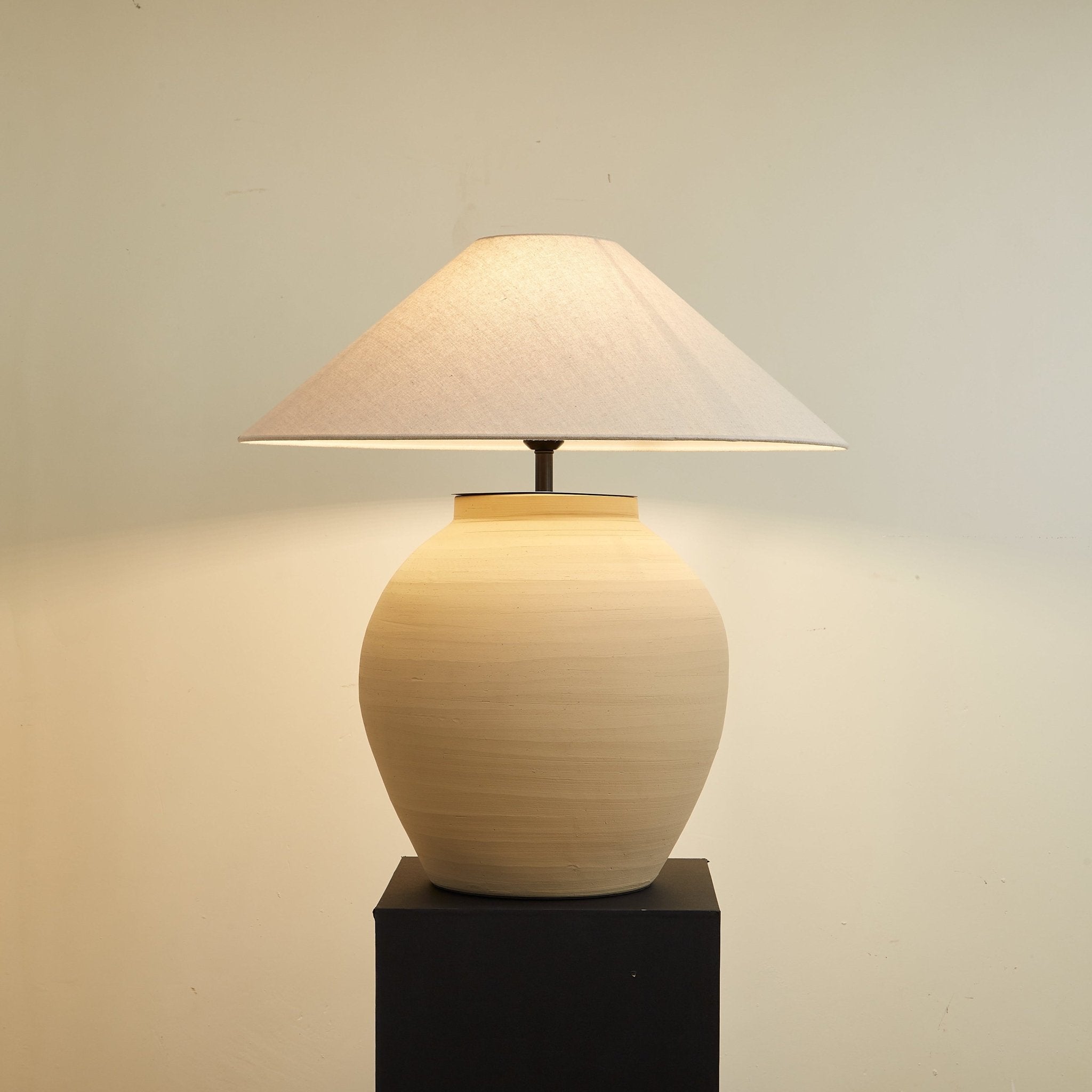 Tera Table Lamp - Blowlighting