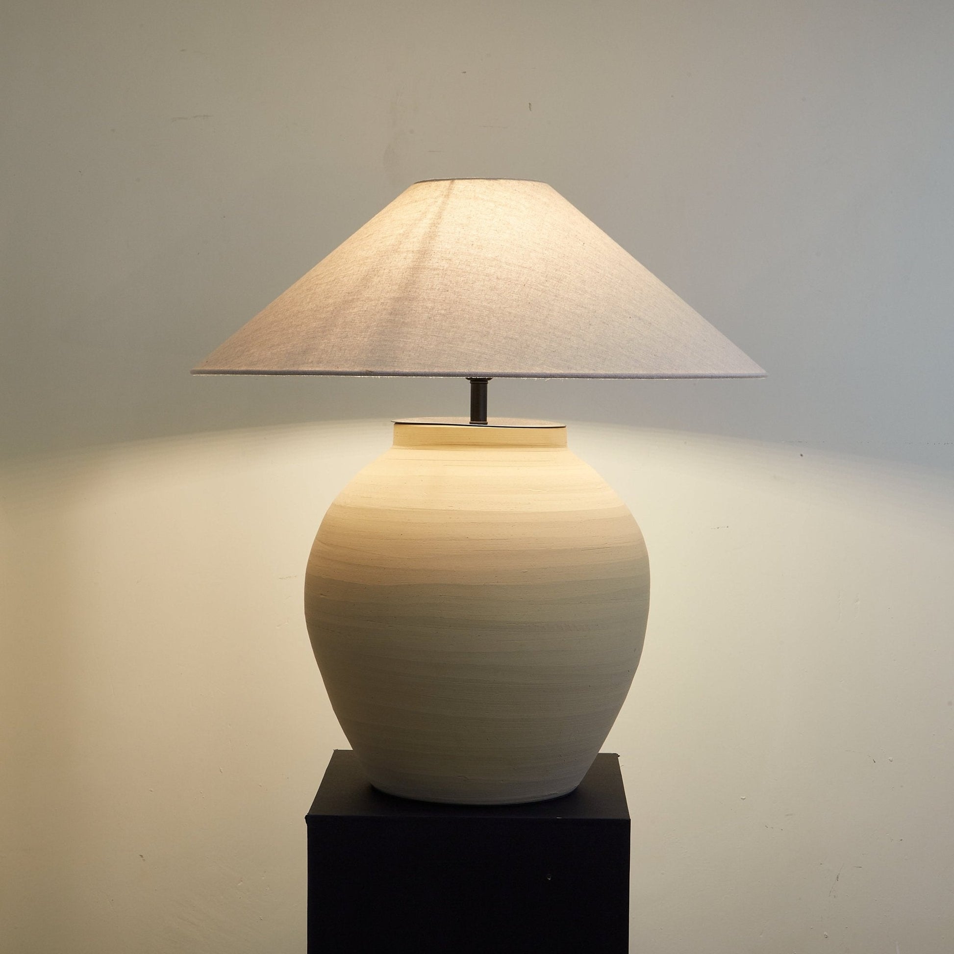 Tera Table Lamp - Blowlighting
