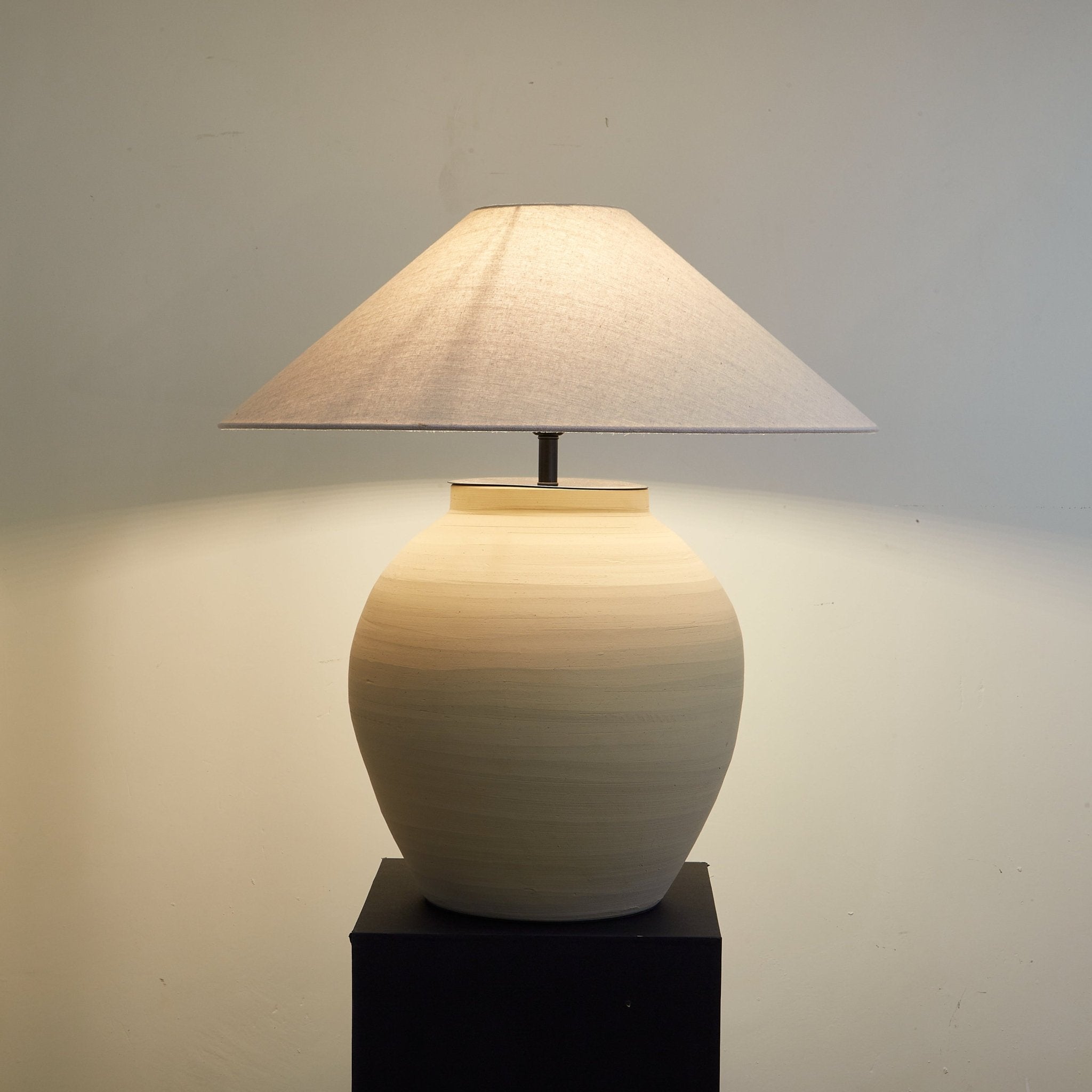 Tera Table Lamp - Blowlighting