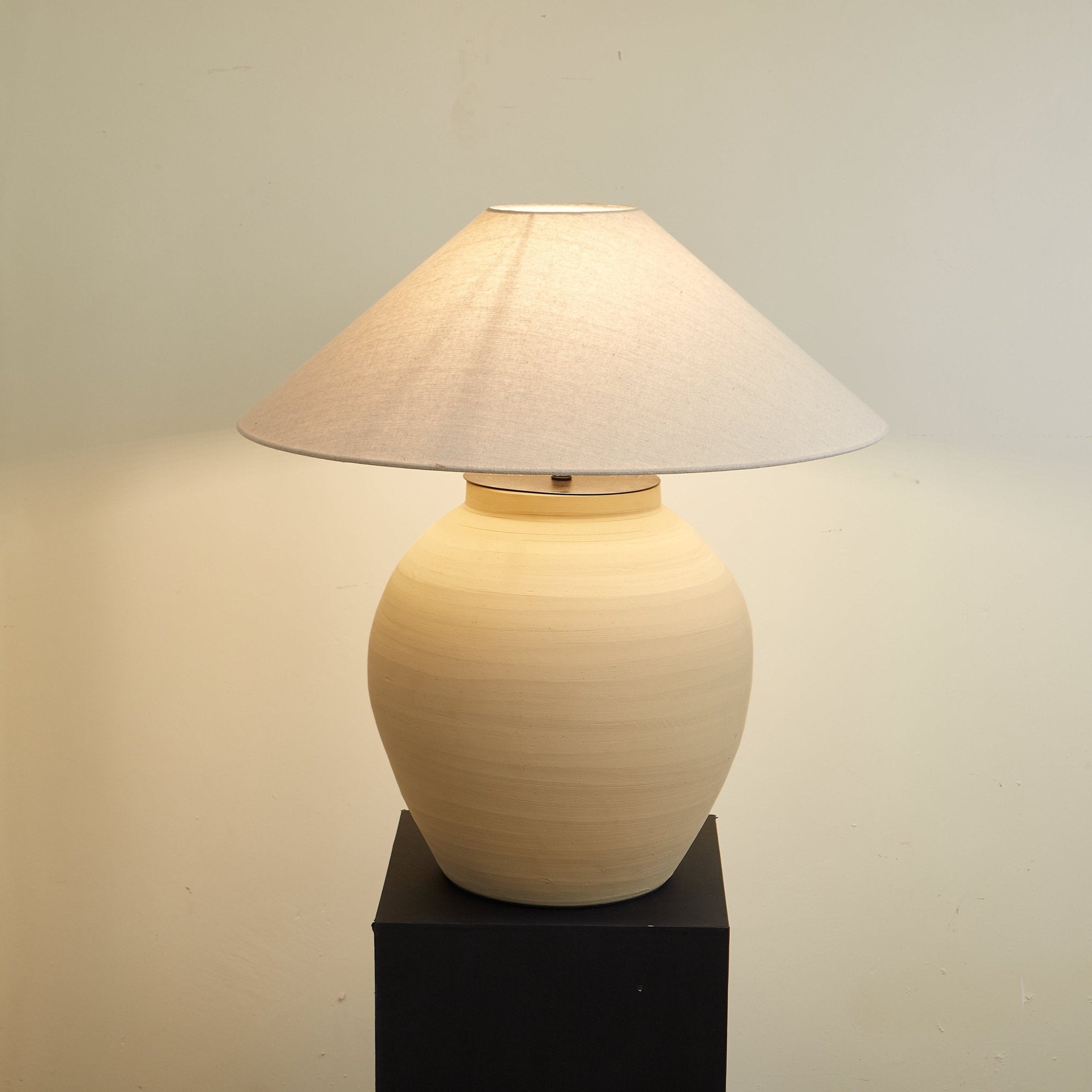Tera Table Lamp - Blowlighting