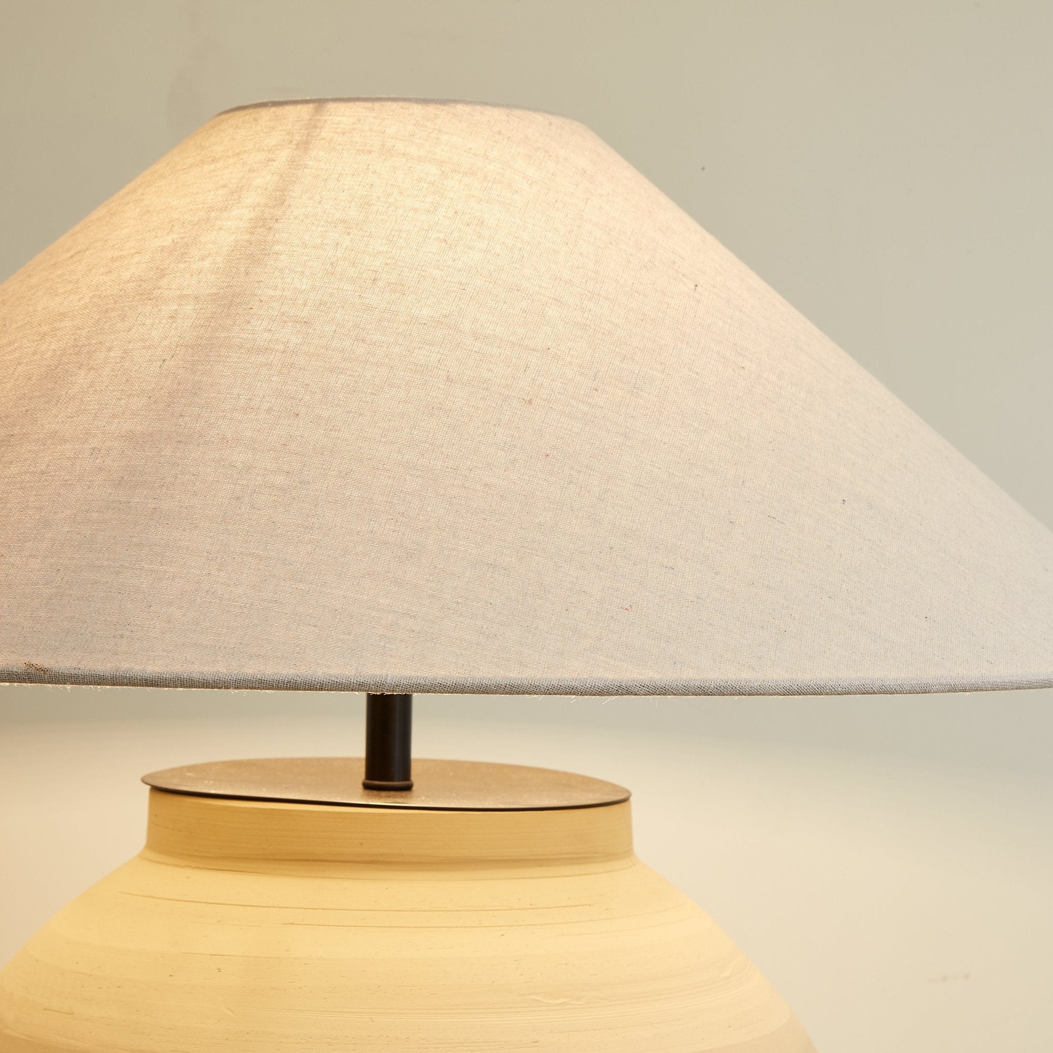 Tera Table Lamp - Blowlighting
