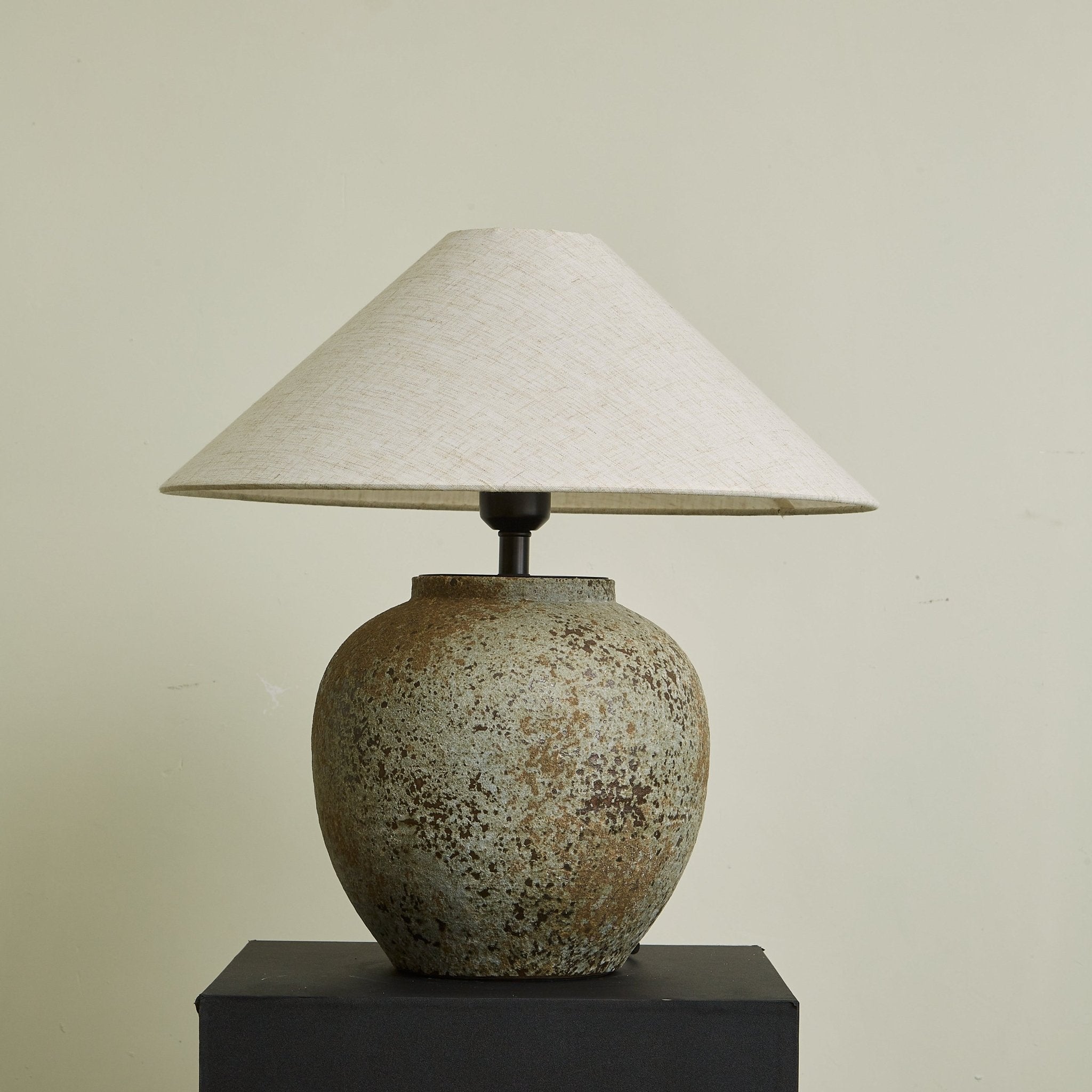 Terra Vessel Table Lamp - Blowlighting