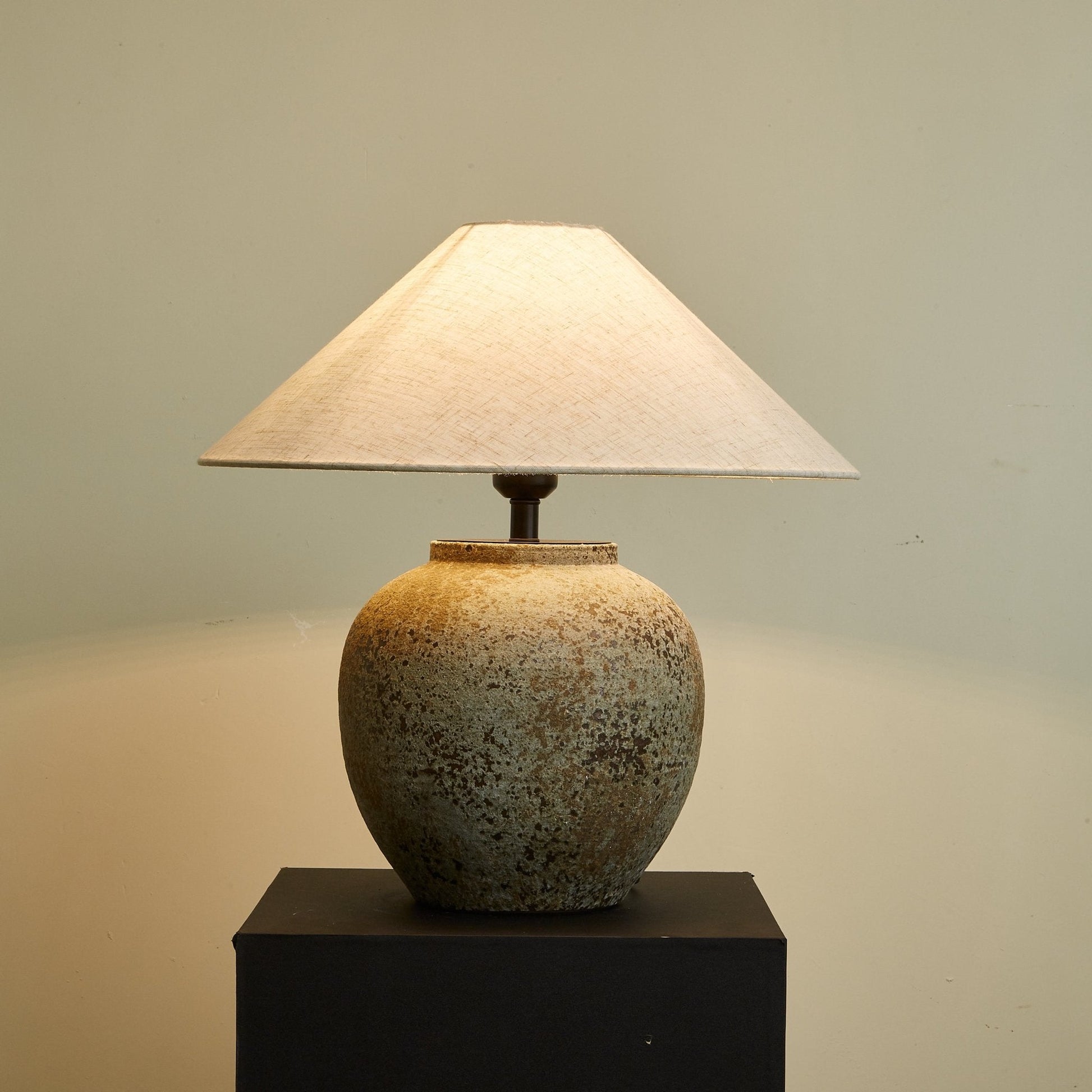Terra Vessel Table Lamp - Blowlighting