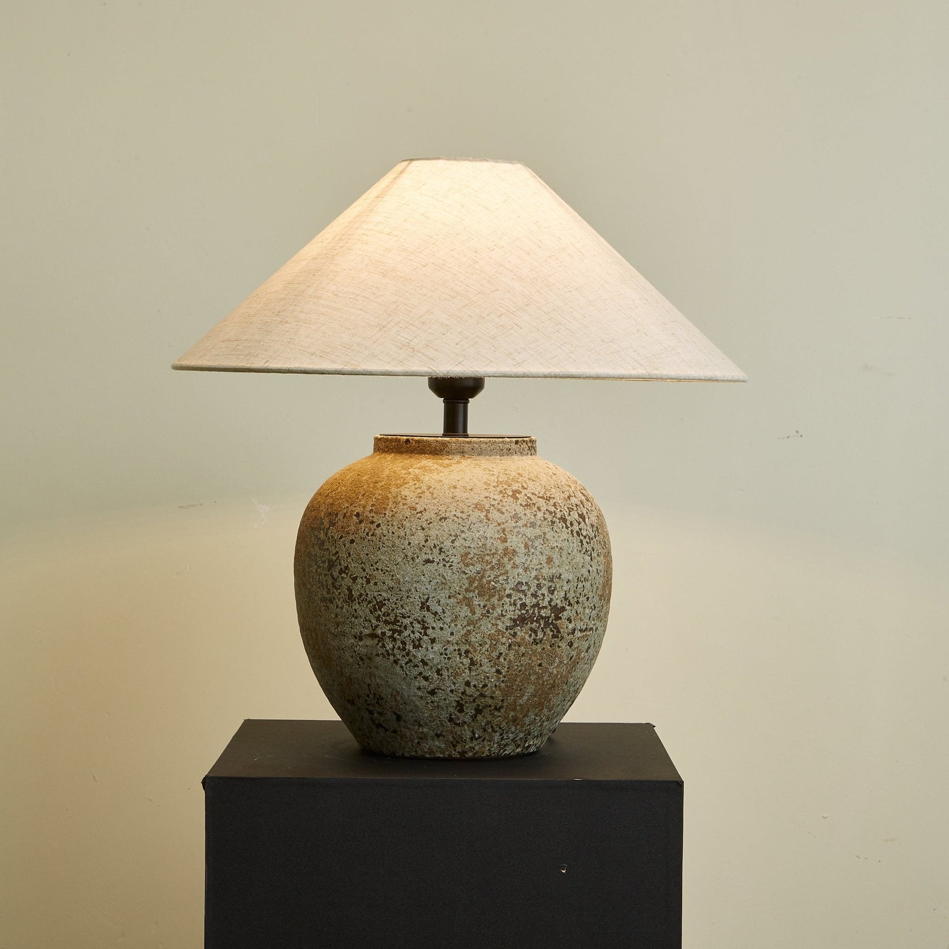 Terra Vessel Table Lamp - Blowlighting