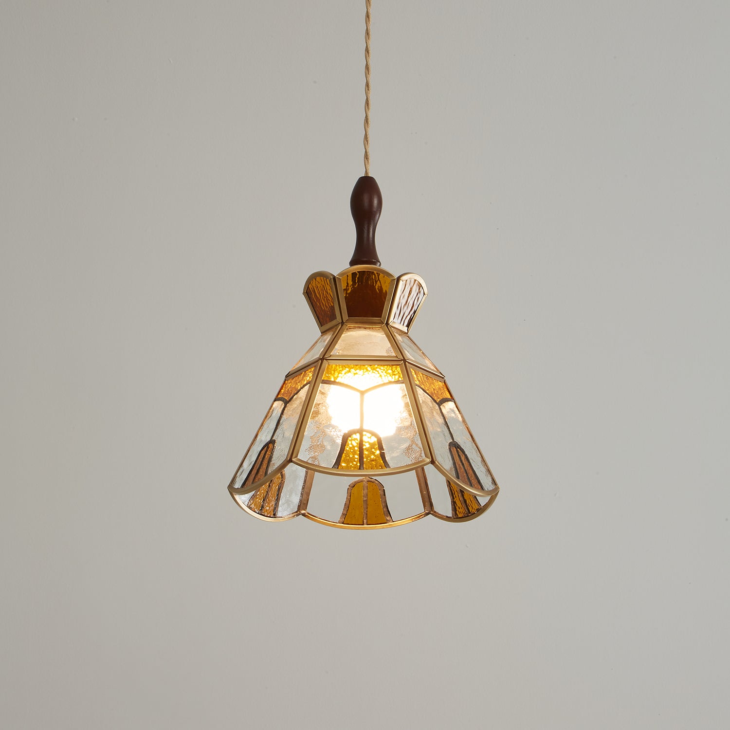 Tiffany Stained Glass Pendant Lamp - Blowlighting