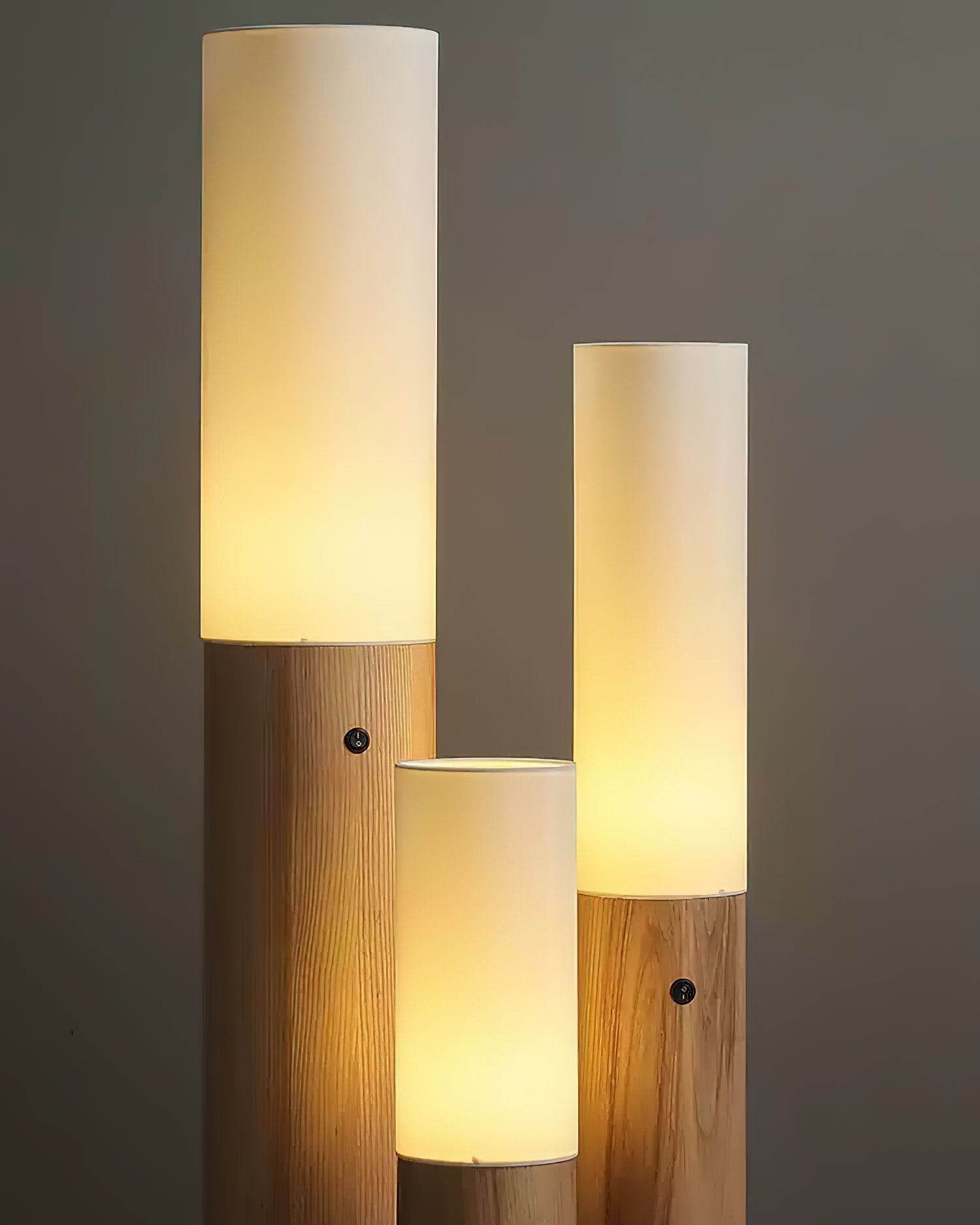 Timber Column Floor Lamp - Blowlighting