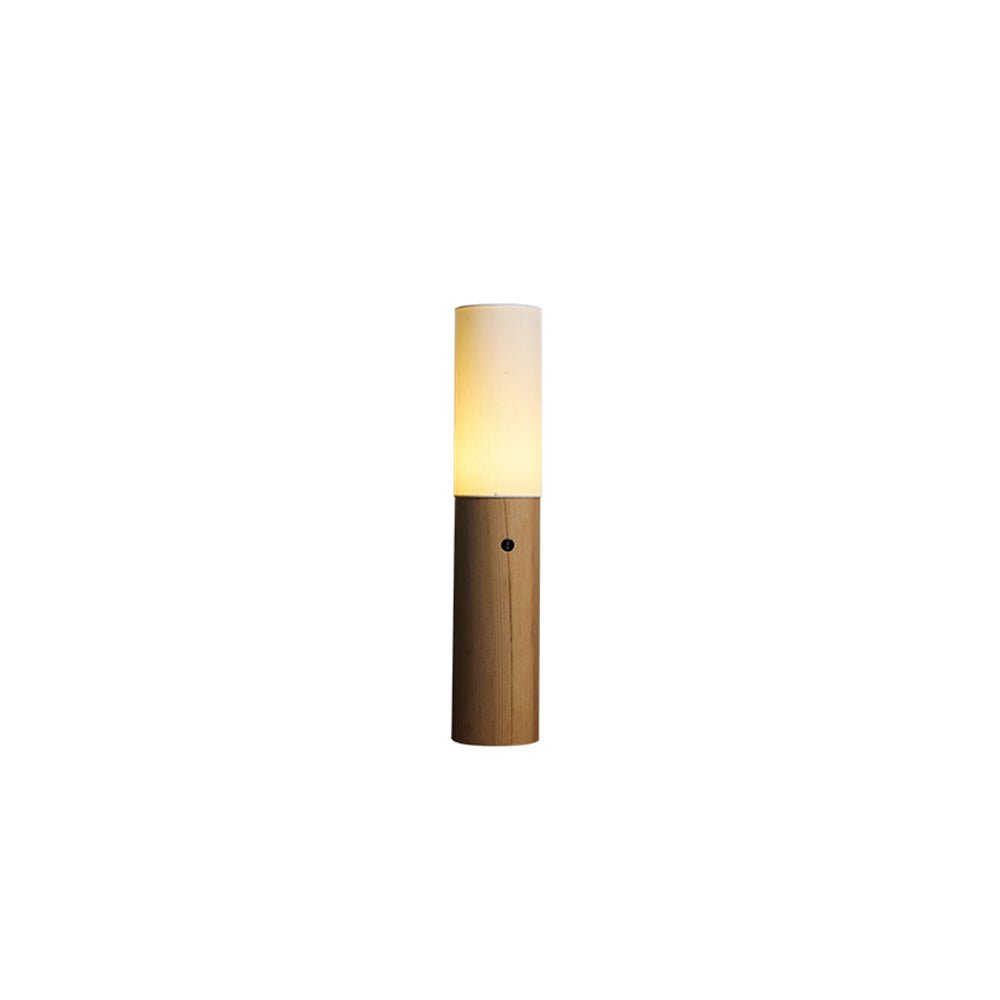 Timber Column Floor Lamp - Blowlighting
