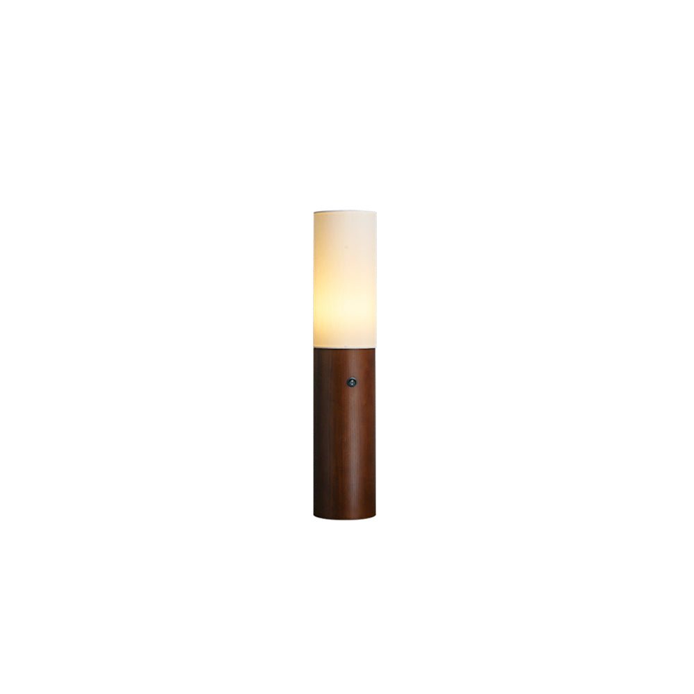 Timber Column Floor Lamp - Blowlighting