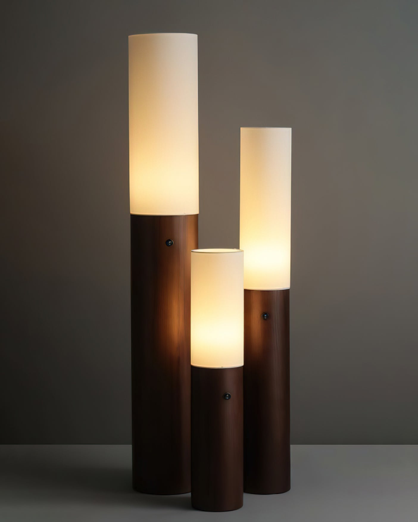 Timber Column Floor Lamp - Blowlighting