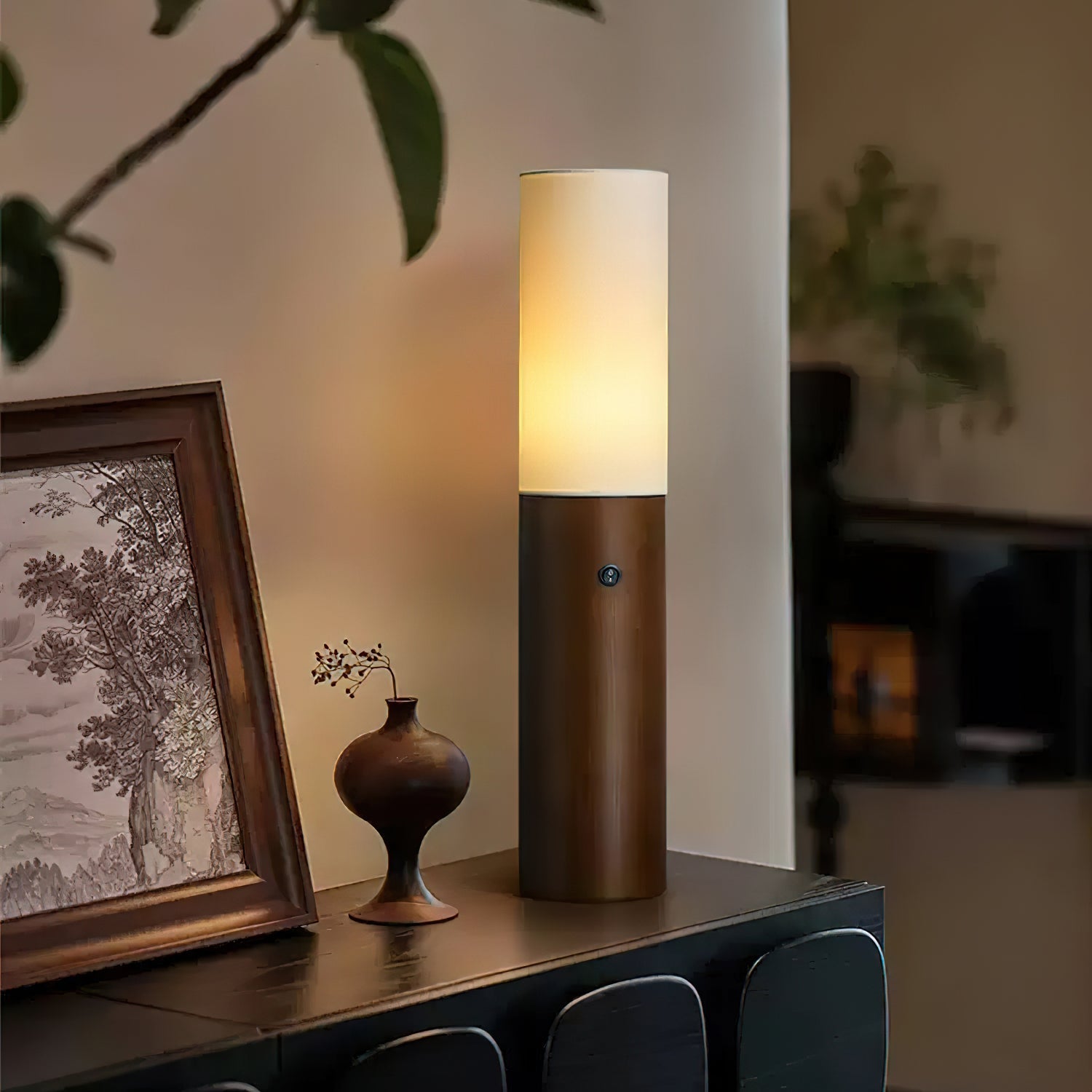 Timber Column Floor Lamp - Blowlighting