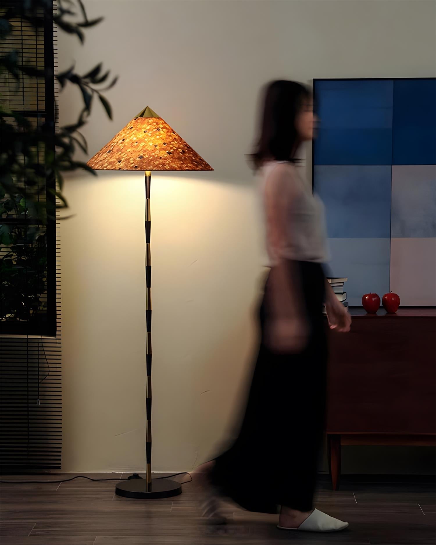 Timbre Modern Metal Floor Light