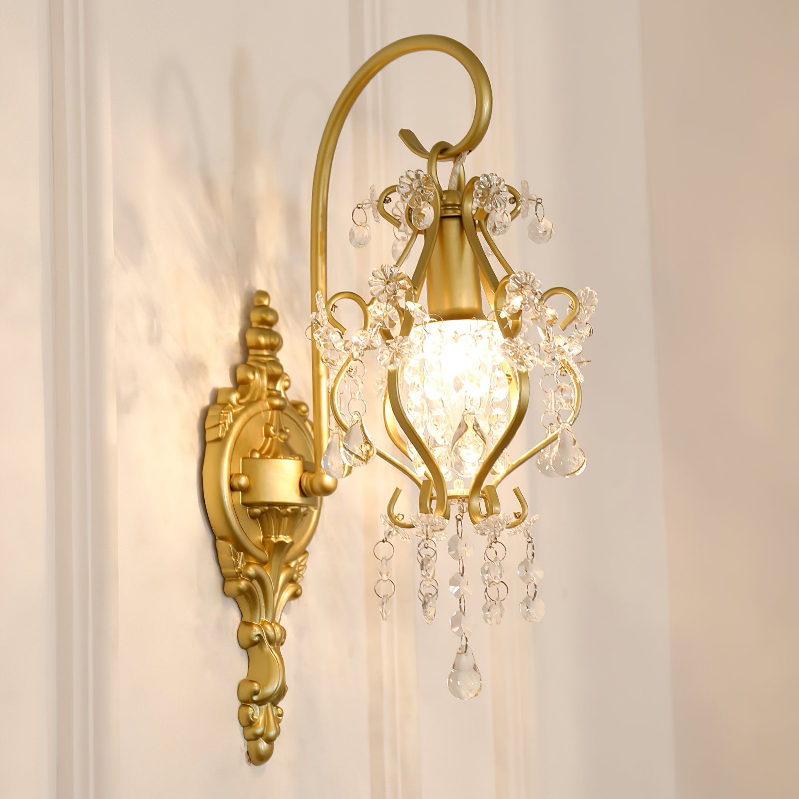 Timon Crystal Wall Lamp - Blowlighting