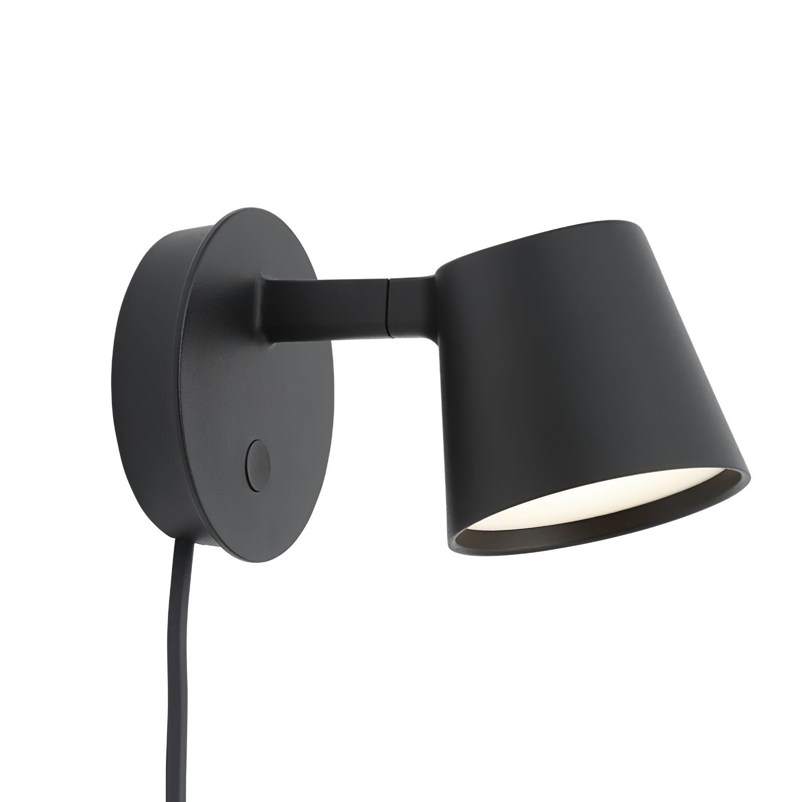 Tip Plug-In Wall Lamp - Blowlighting