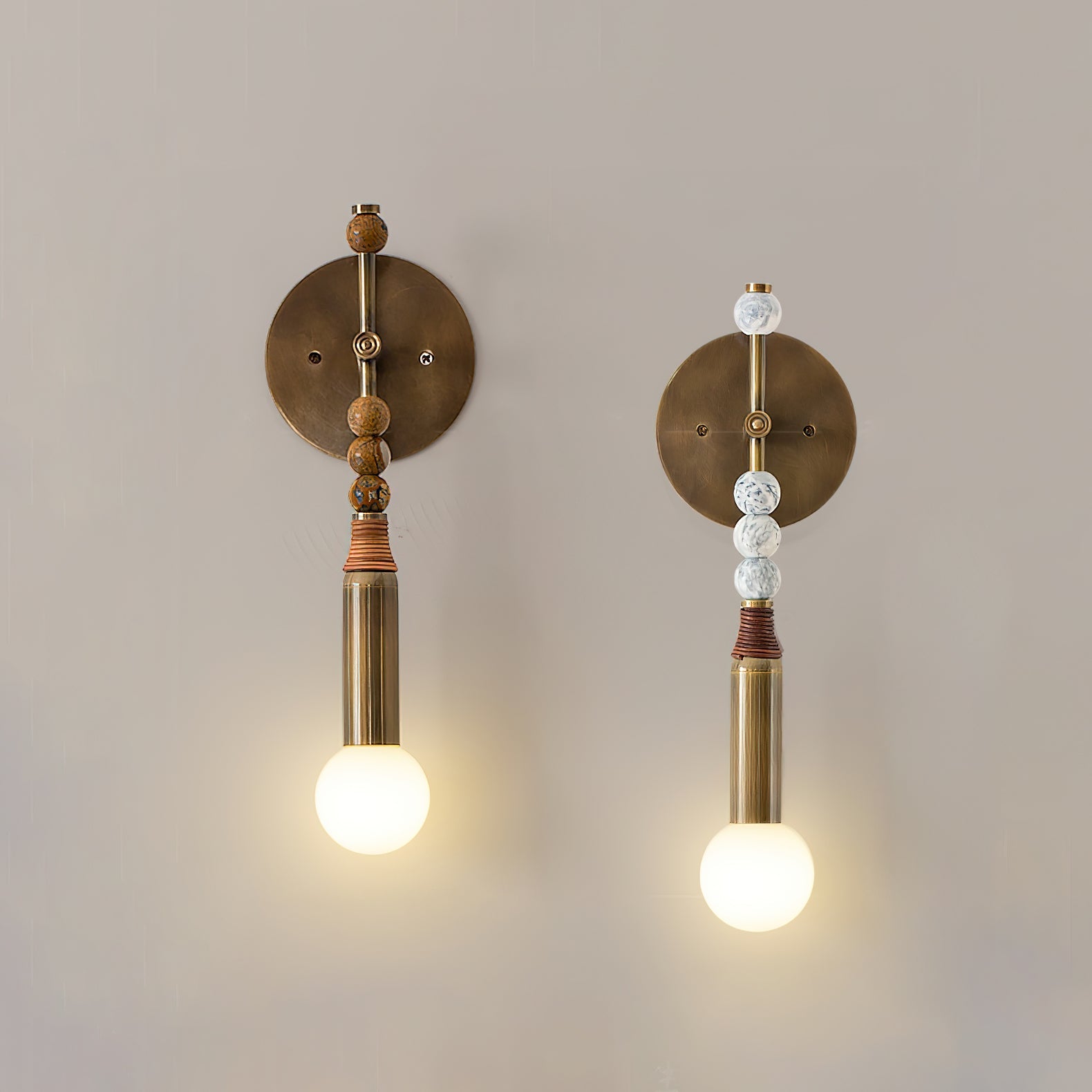 Toam Plug-in Wall Lamp - Blowlighting