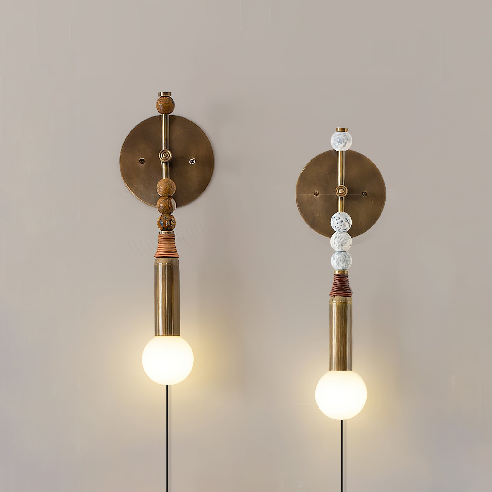Toam Plug-in Wall Lamp - Blowlighting