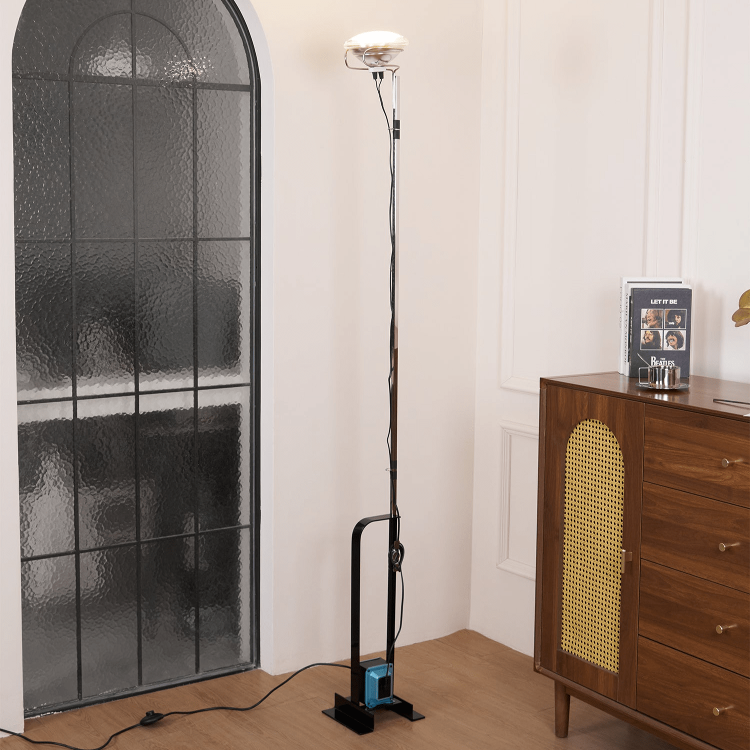 Toio Floor Lamp - Blowlighting