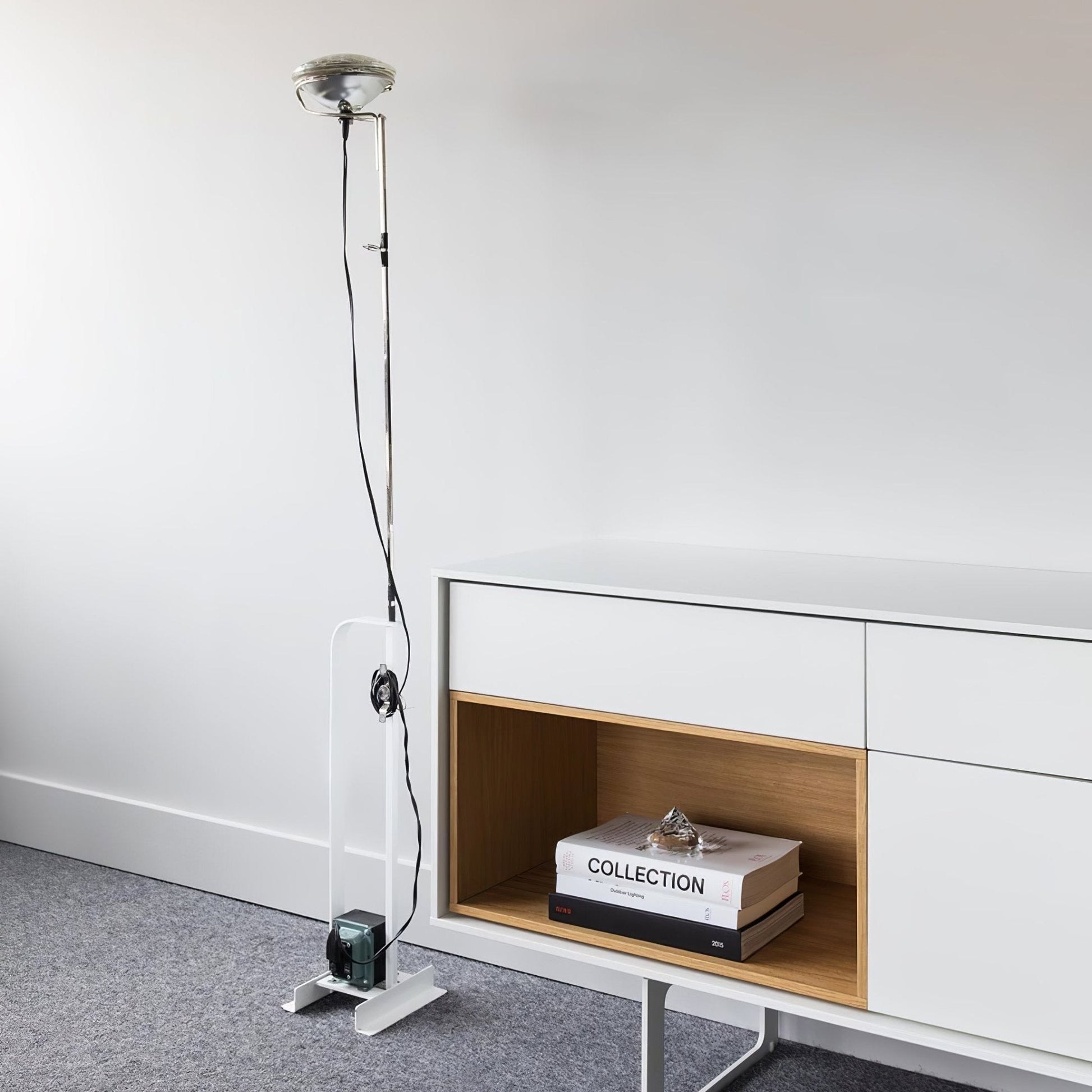 Toio Floor Lamp - Blowlighting