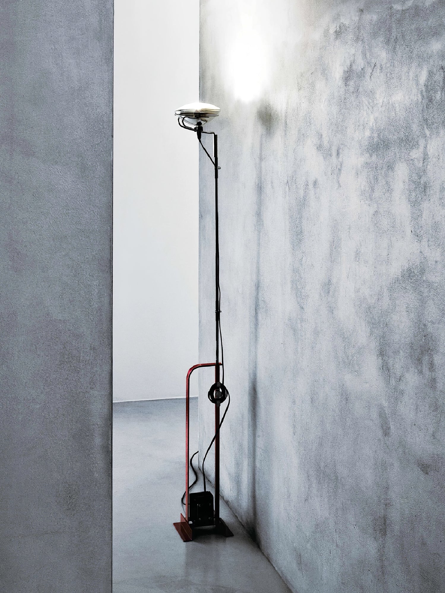 Toio Floor Lamp - Blowlighting