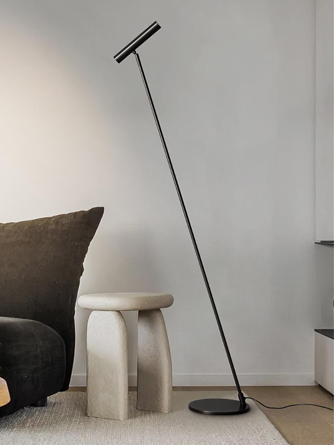 Tom LED Floor Lamp - Blowlighting
