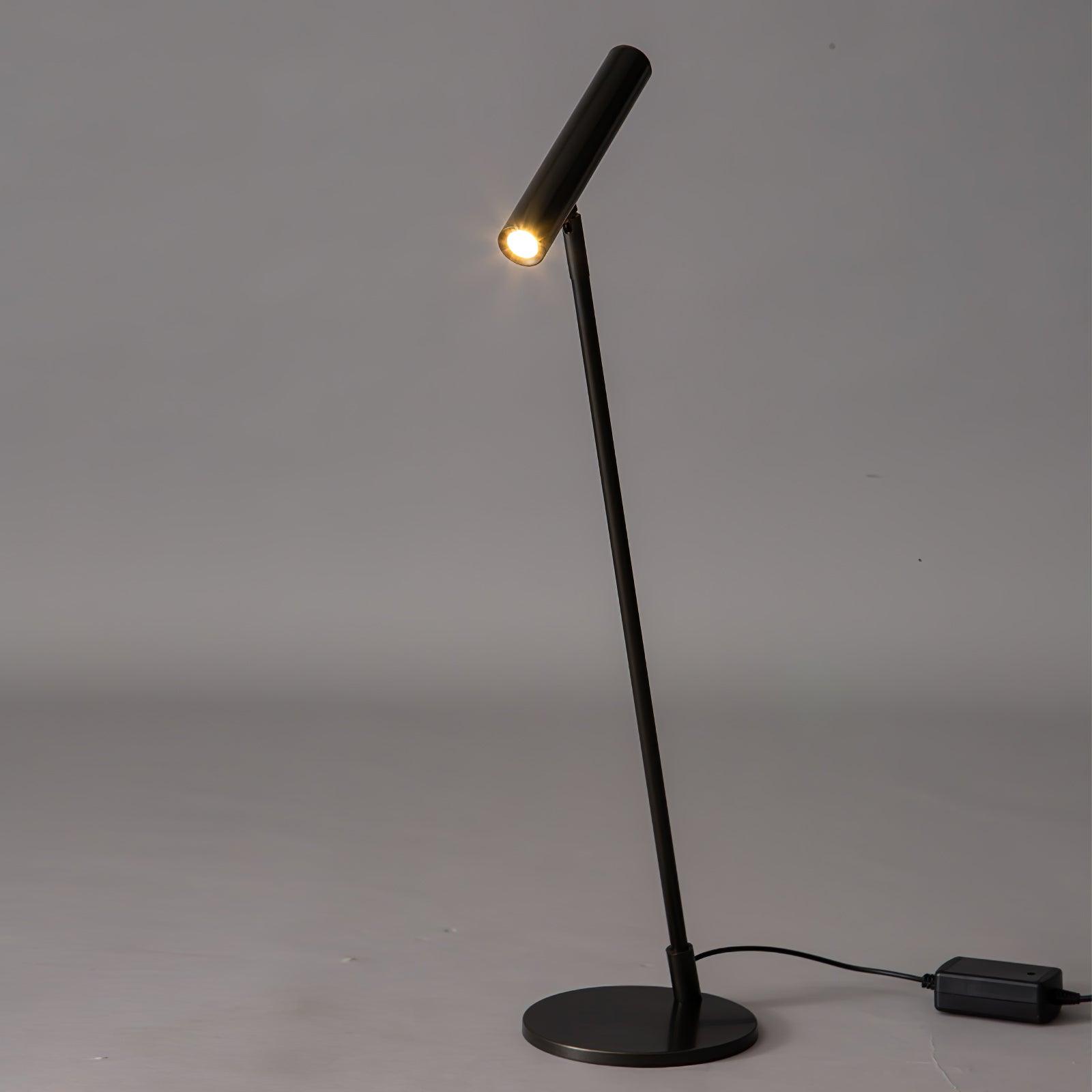 Tom LED Table Lamp - Blowlighting