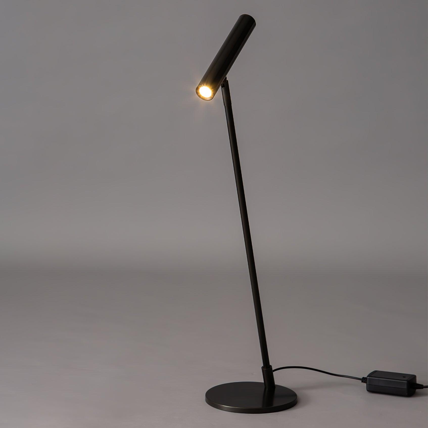 Tom LED Table Lamp - Blowlighting