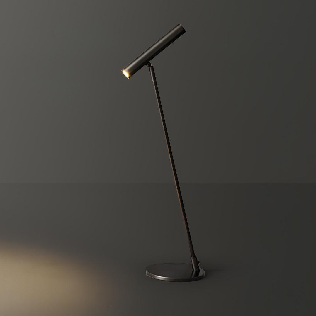 Tom LED Table Lamp - Blowlighting