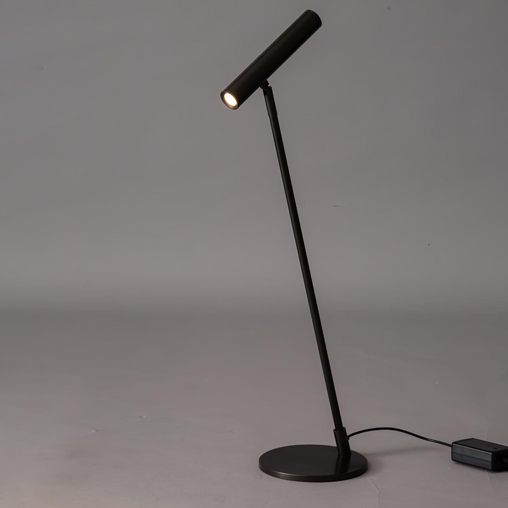Tom LED Table Lamp - Blowlighting