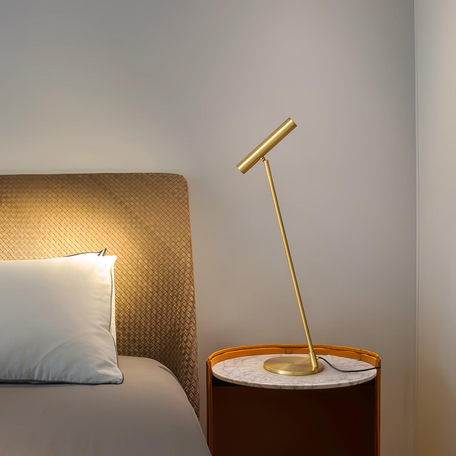 Tom LED Table Lamp - Blowlighting
