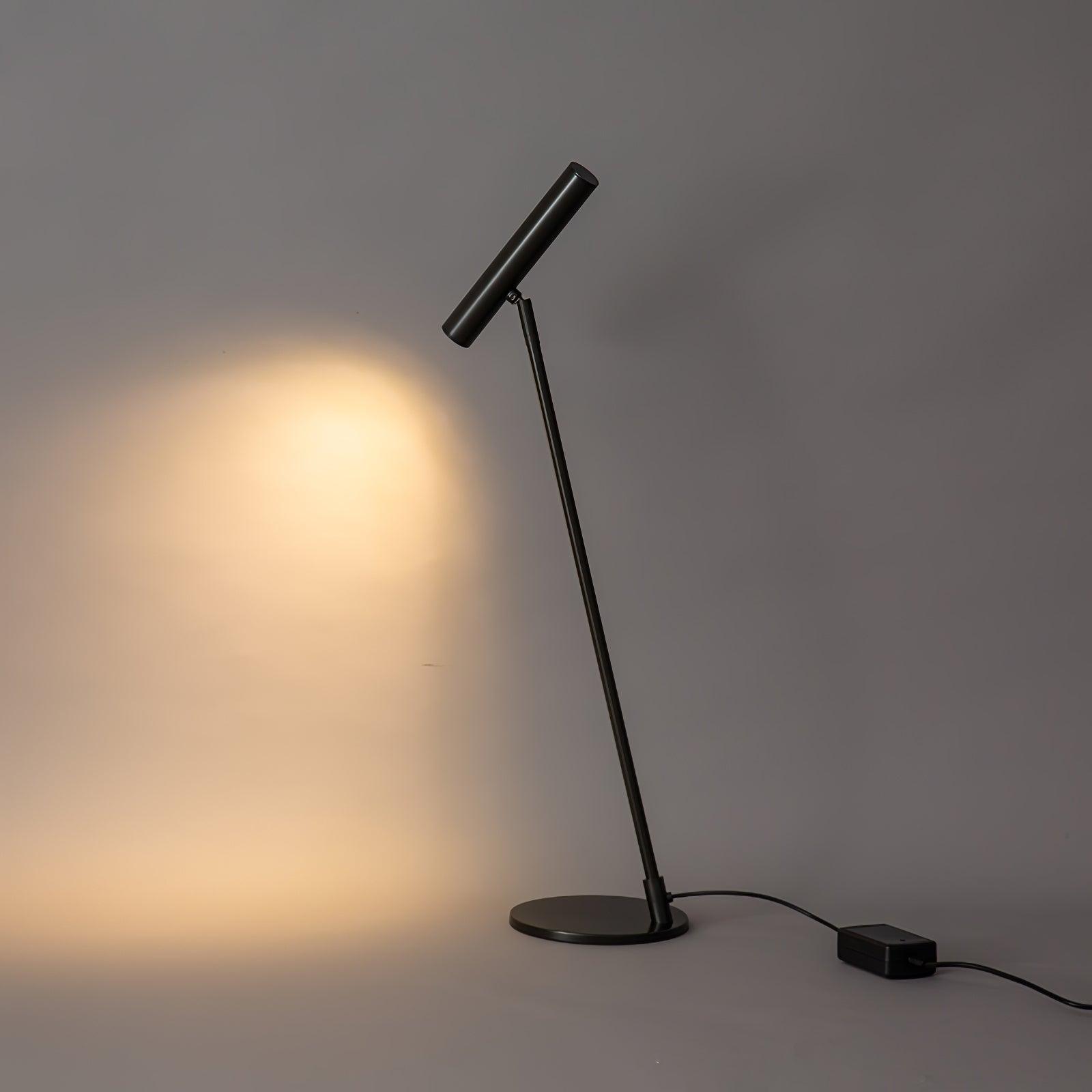 Tom LED Table Lamp - Blowlighting