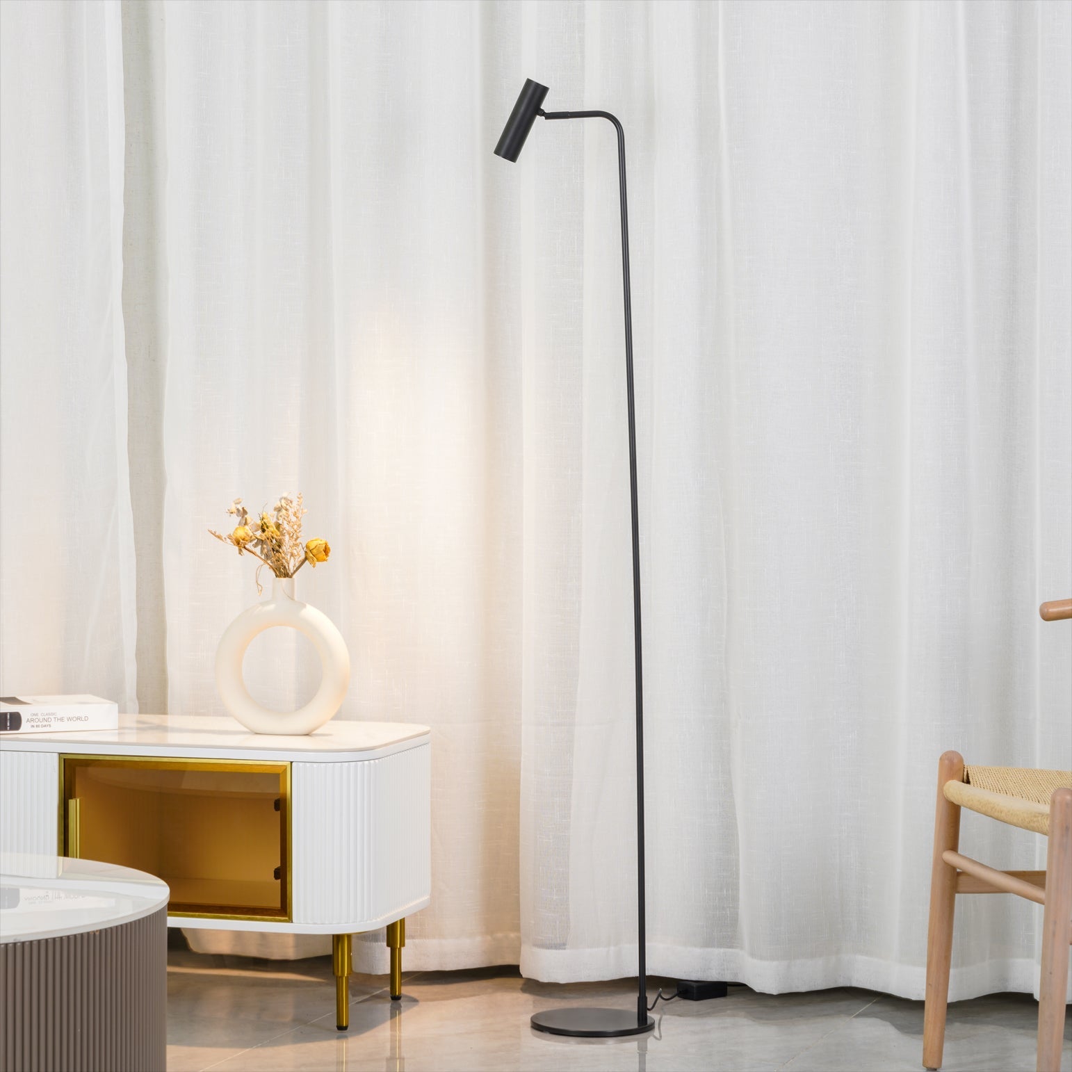 Torris Floor Lamp - Blowlighting