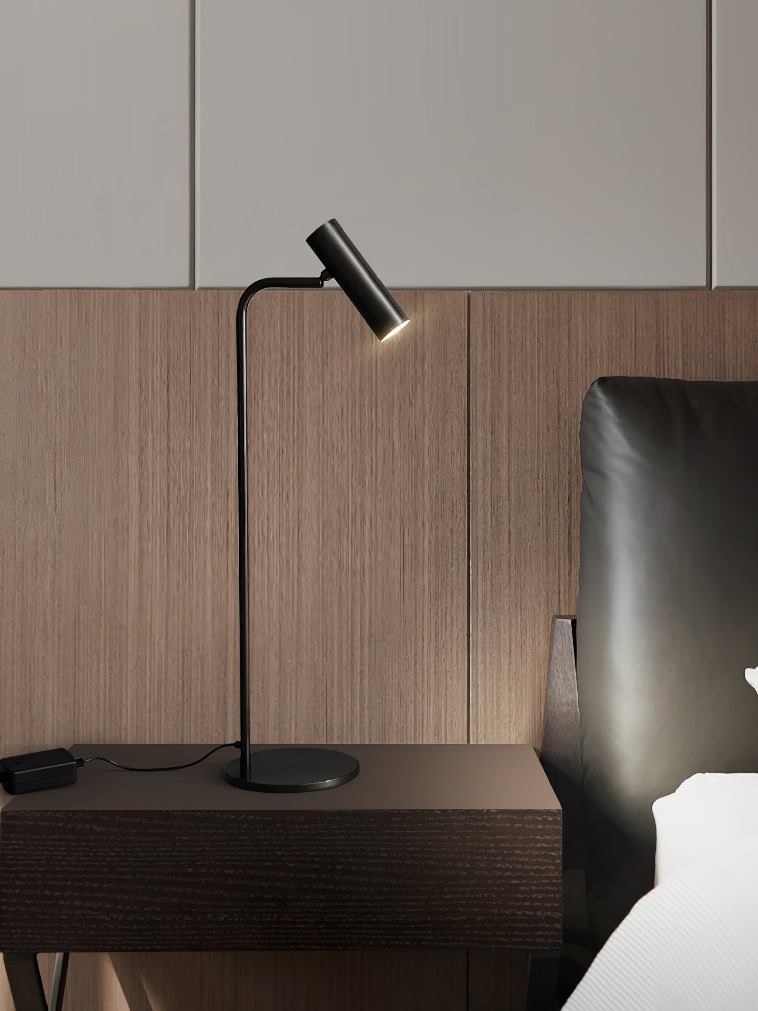 Torris Table Lamp - Blowlighting