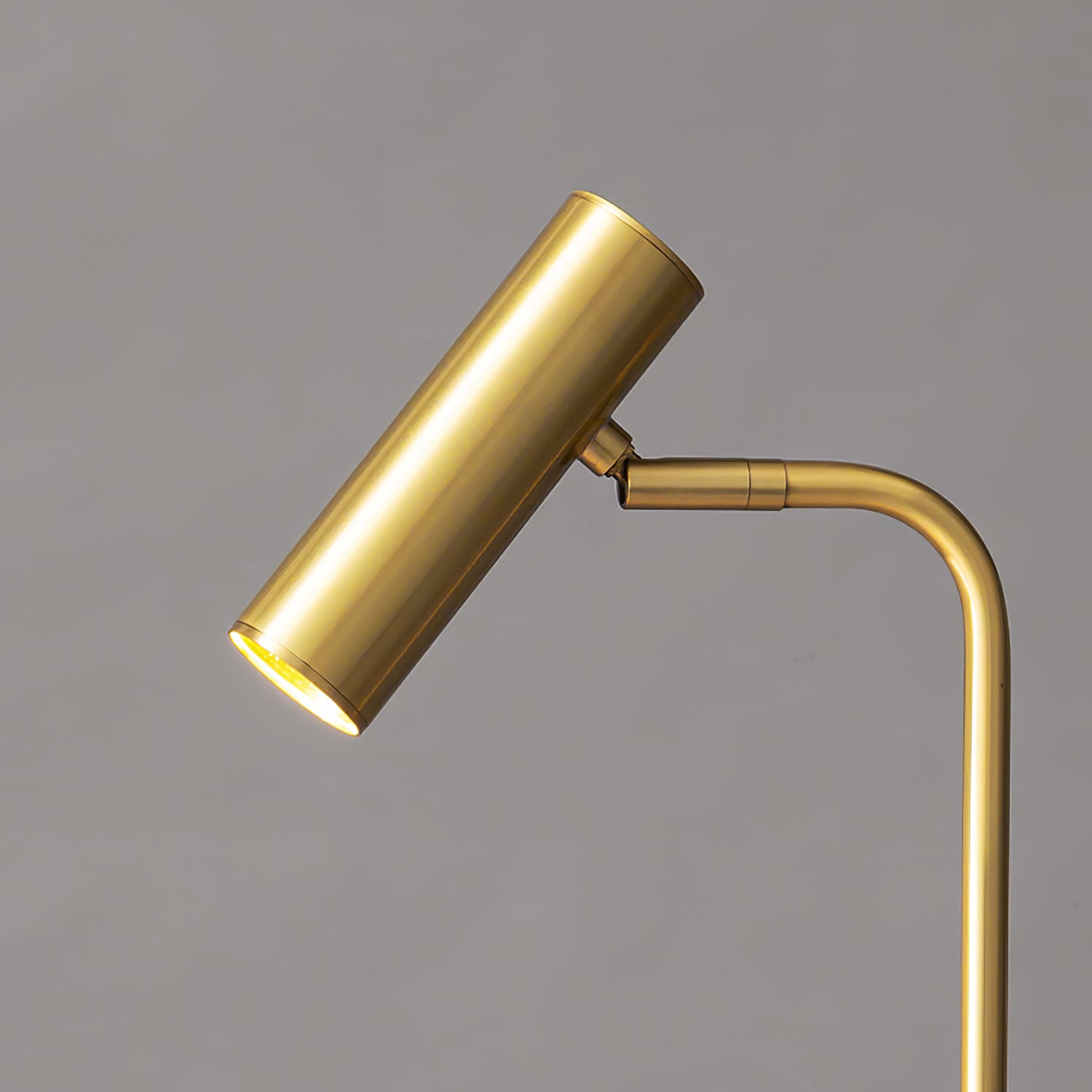 Torris Table Lamp - Blowlighting