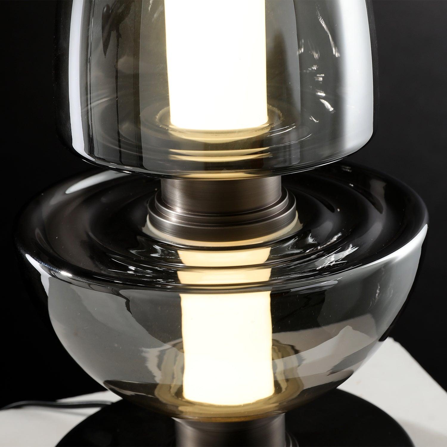 Ivthaarae Glass Table Lamp - Blowlighting