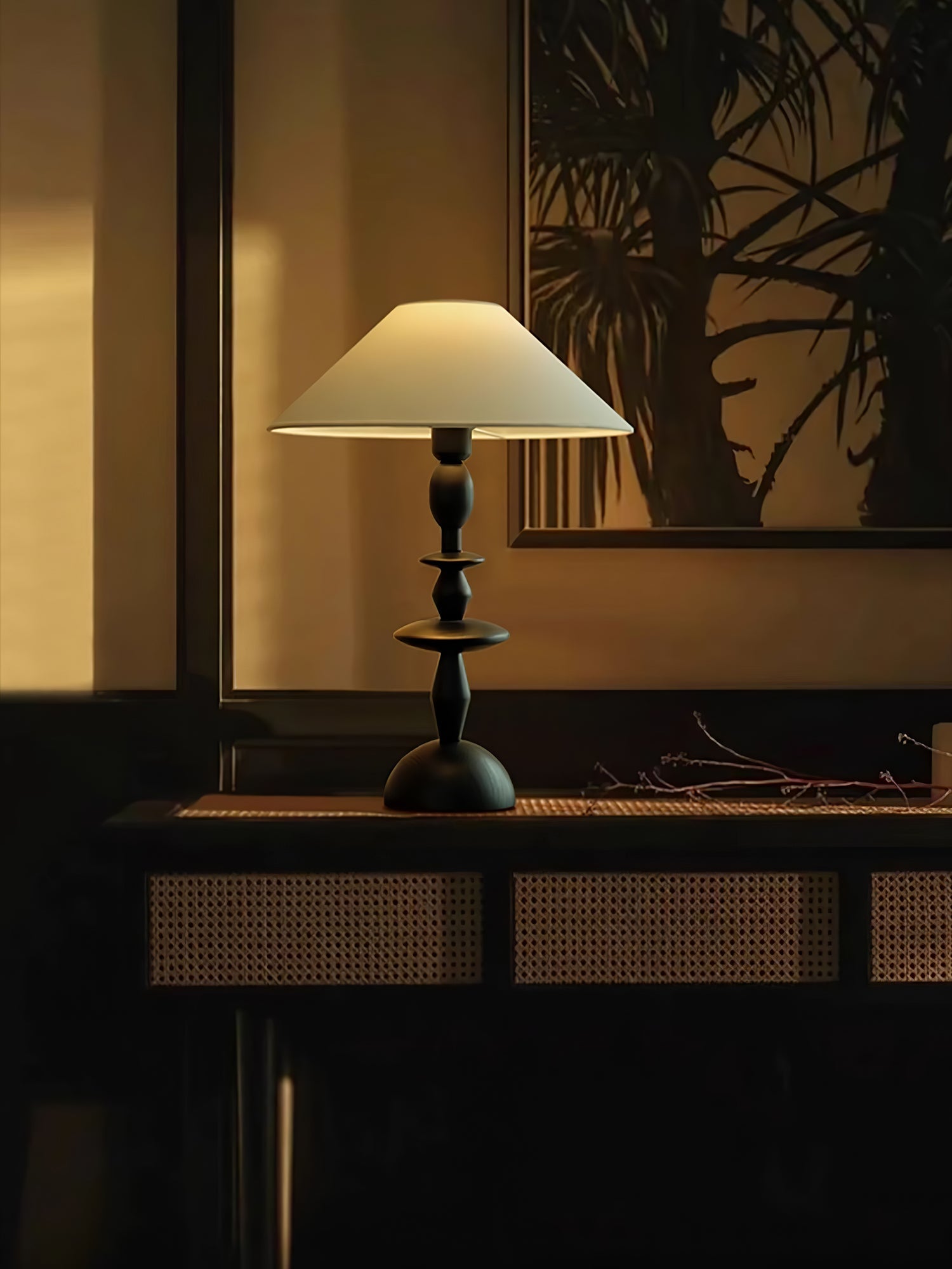Tournage Wood Table Lamp - Blowlighting