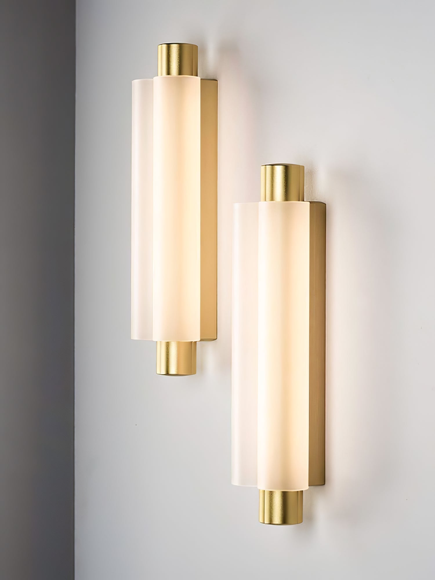 Trillium Wall Sconce - Blowlighting