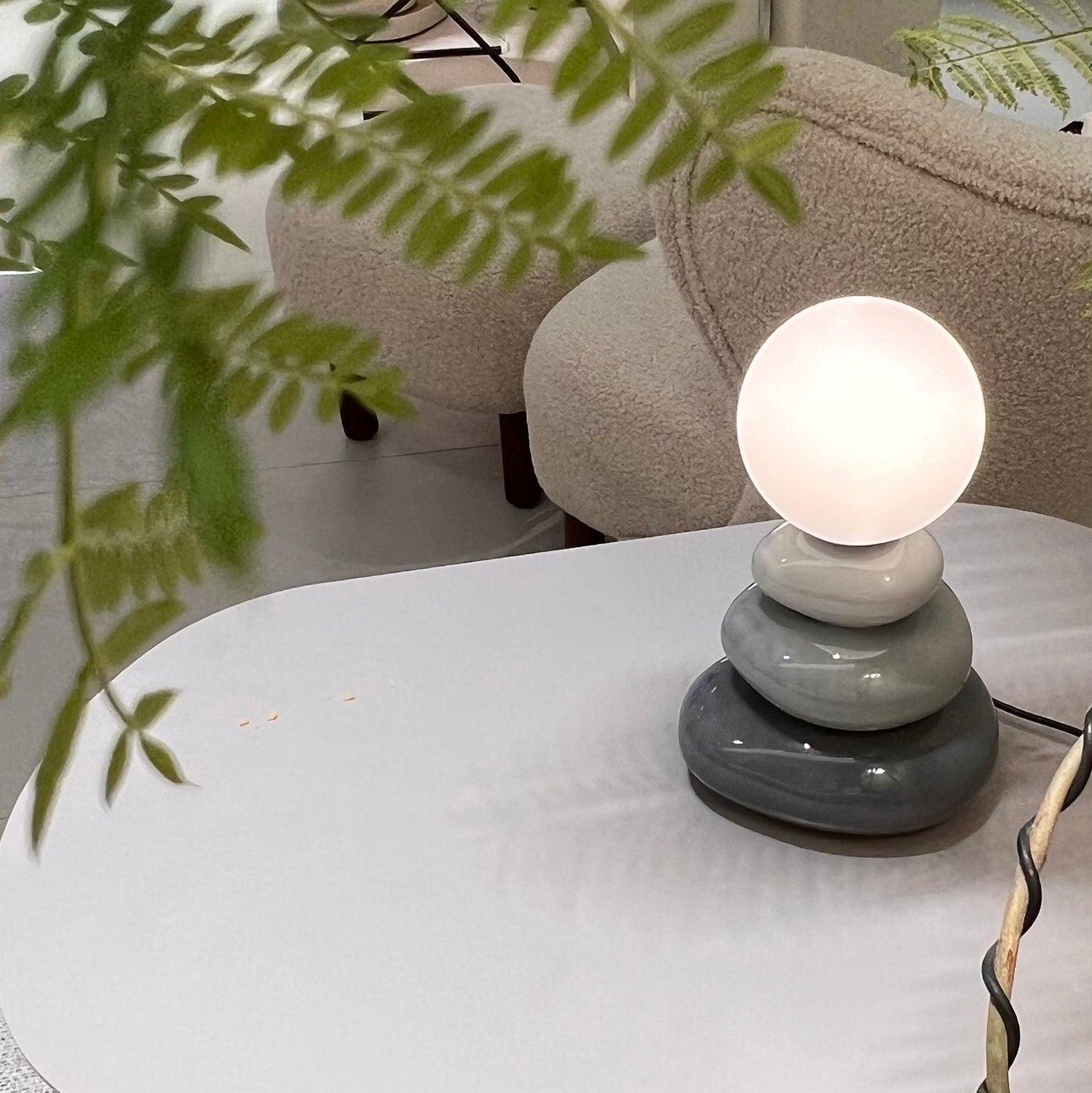 Triple Gourd Table Lamp - Blowlighting
